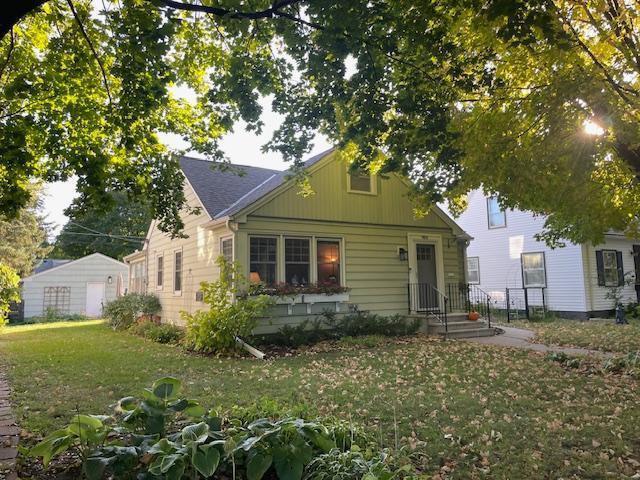 View of Residential at 984 Hoyt Avenue, Saint Paul MN 55117, Saint Paul - Mike Wilen | Minnesota Team Real Estate
