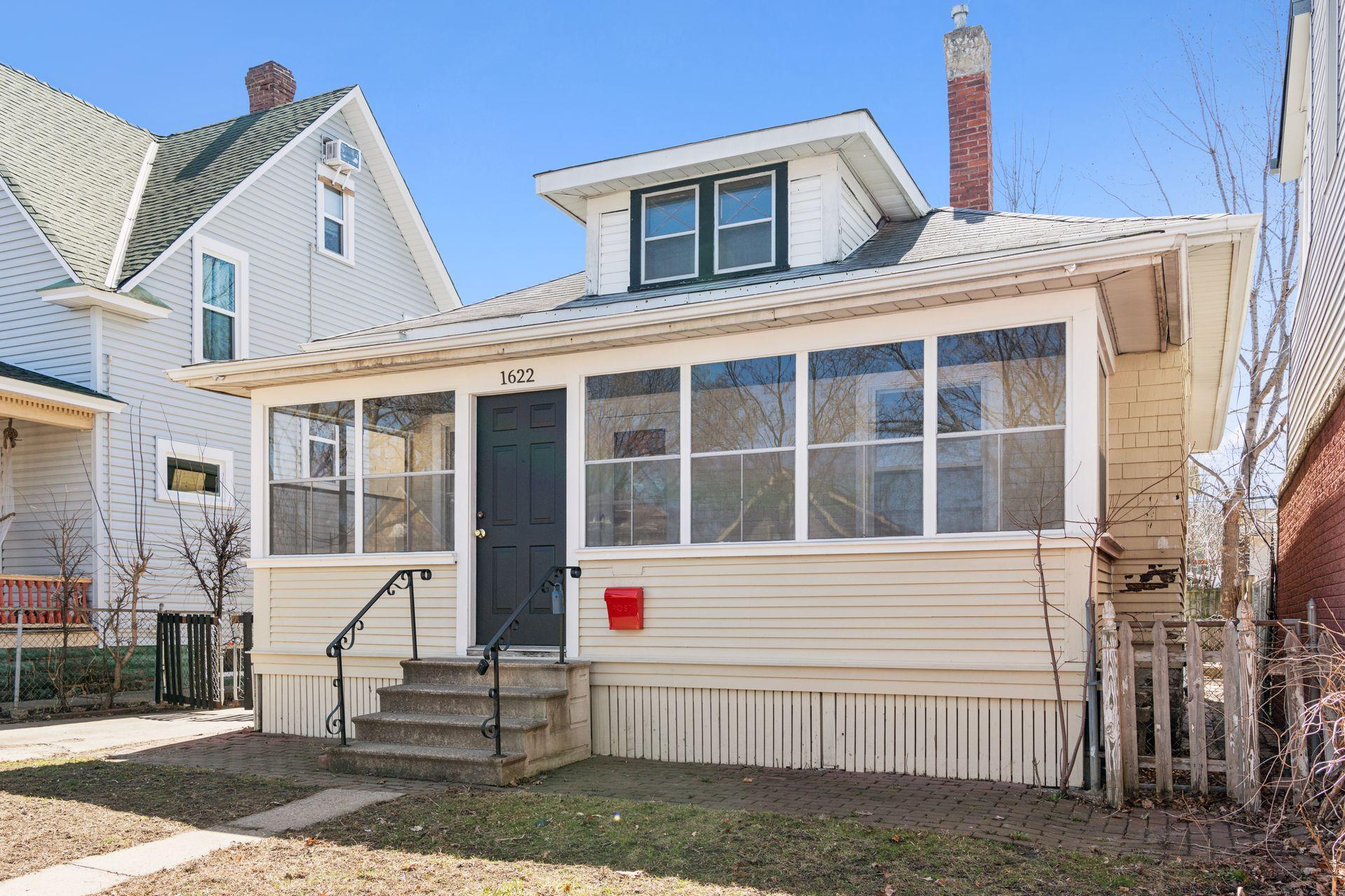 View of Residential at 1622 Selby Avenue, Saint Paul MN 55104, Saint Paul - Mike Wilen | Minnesota Team Real Estate