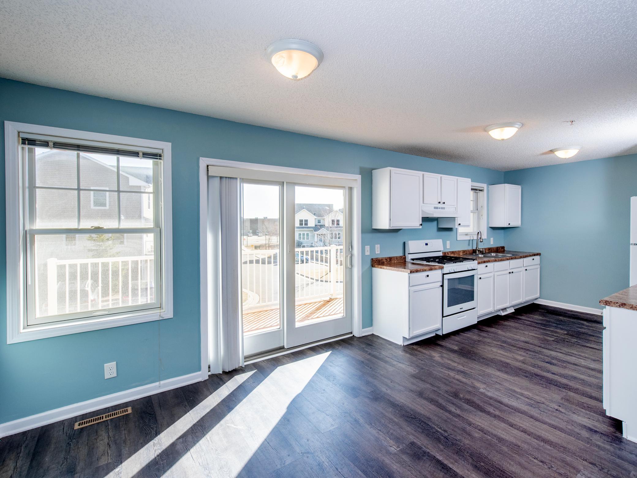 View of Residential at 604 Gateway Place, Woodbury MN 55129, Woodbury - Mike Wilen | Minnesota Team Real Estate