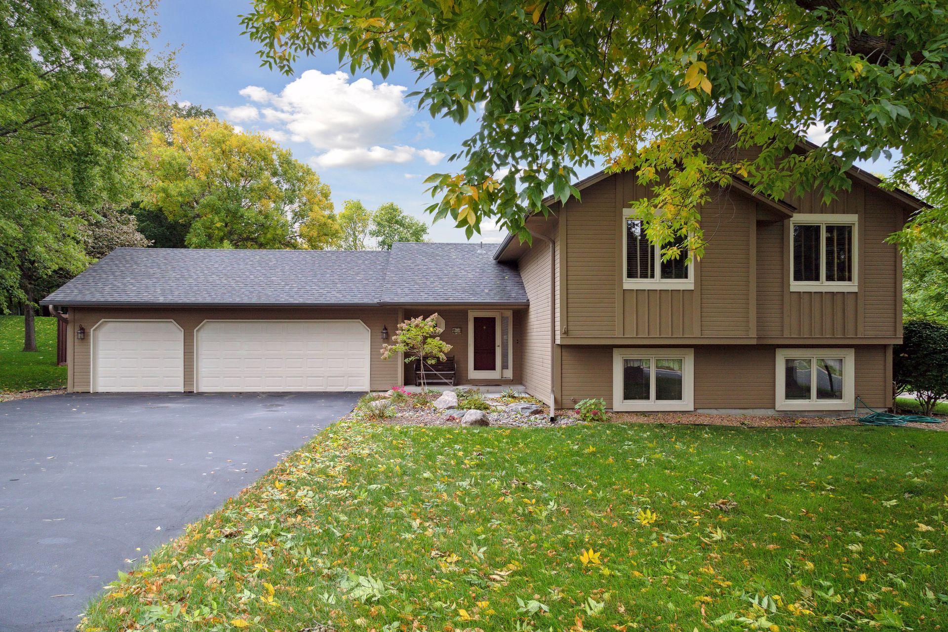 View of Residential at 7061 Derby Drive, Chanhassen MN 55317, Chanhassen - Mike Wilen | Minnesota Team Real Estate