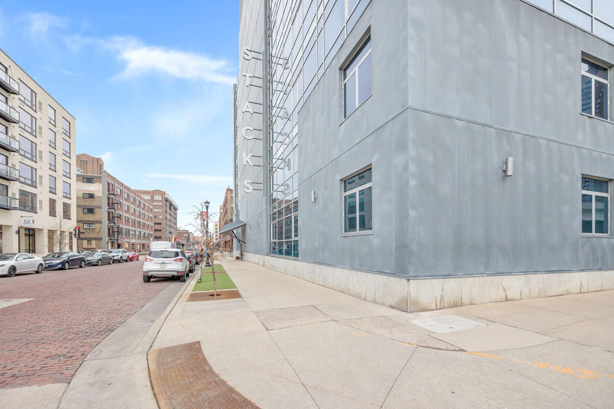 View of Residential at 345 6th Avenue #305, Minneapolis MN 55401, Minneapolis (43 of 45) - Mike Wilen | Minnesota Team Real Estate