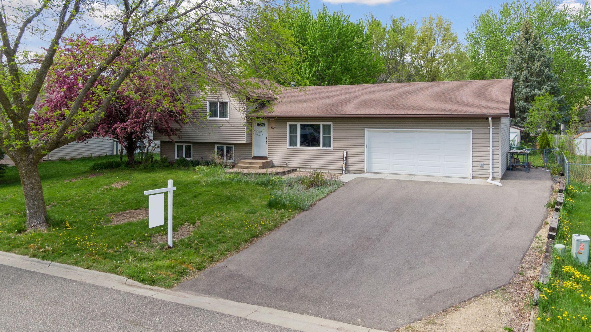 View of Residential at 9224 79th Street, Cottage Grove MN 55016, Cottage Grove - Mike Wilen | Minnesota Team Real Estate