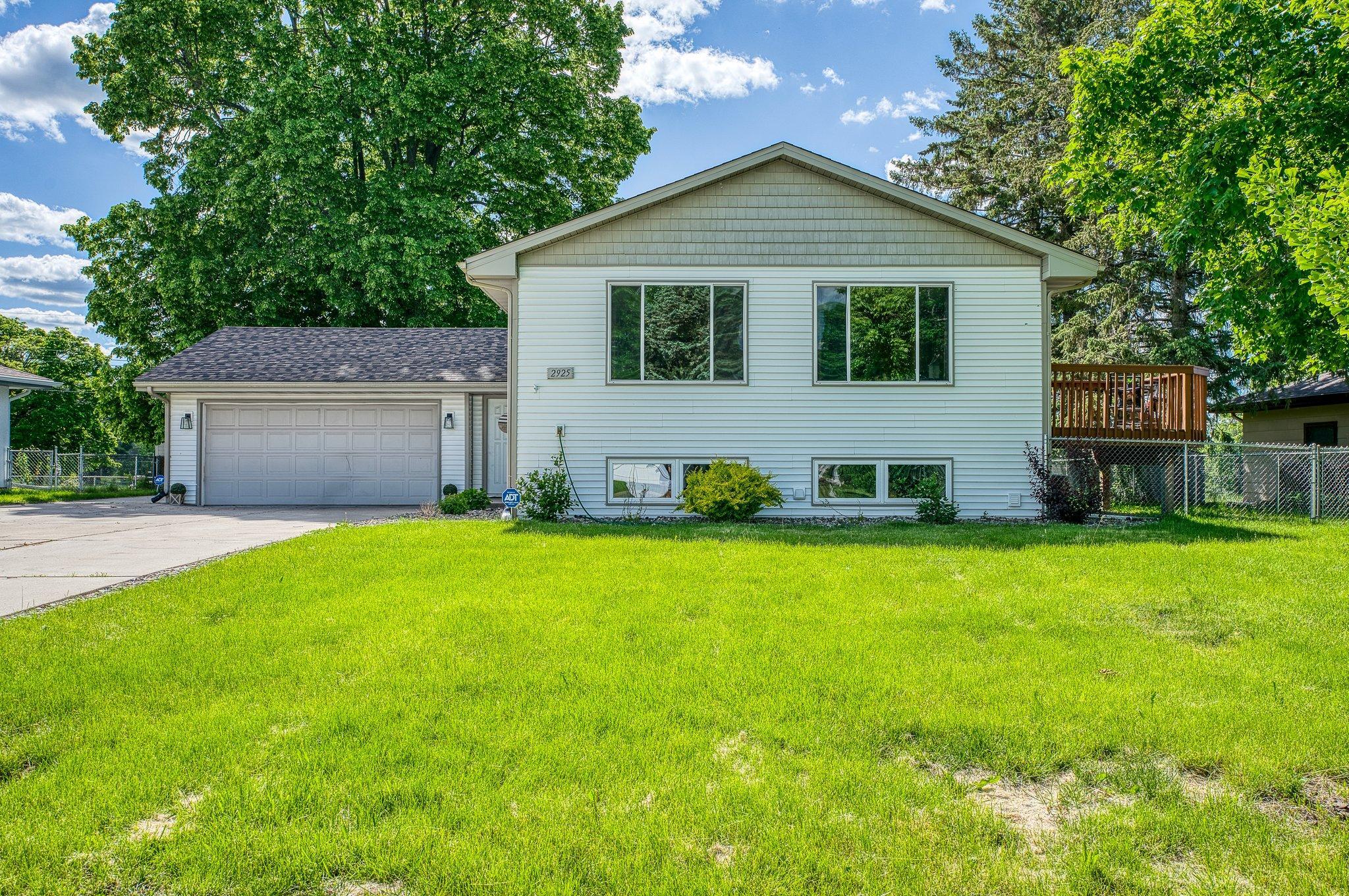 View of Residential at 2925 Furness Street, Maplewood MN 55109, Maplewood - Mike Wilen | Minnesota Team Real Estate