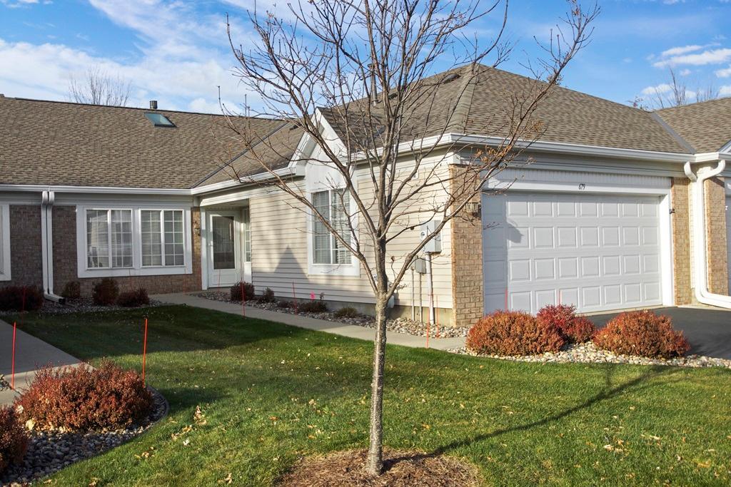 View of Residential at 679 Lake View Echo, Woodbury MN 55129, Woodbury - Mike Wilen | Minnesota Team Real Estate