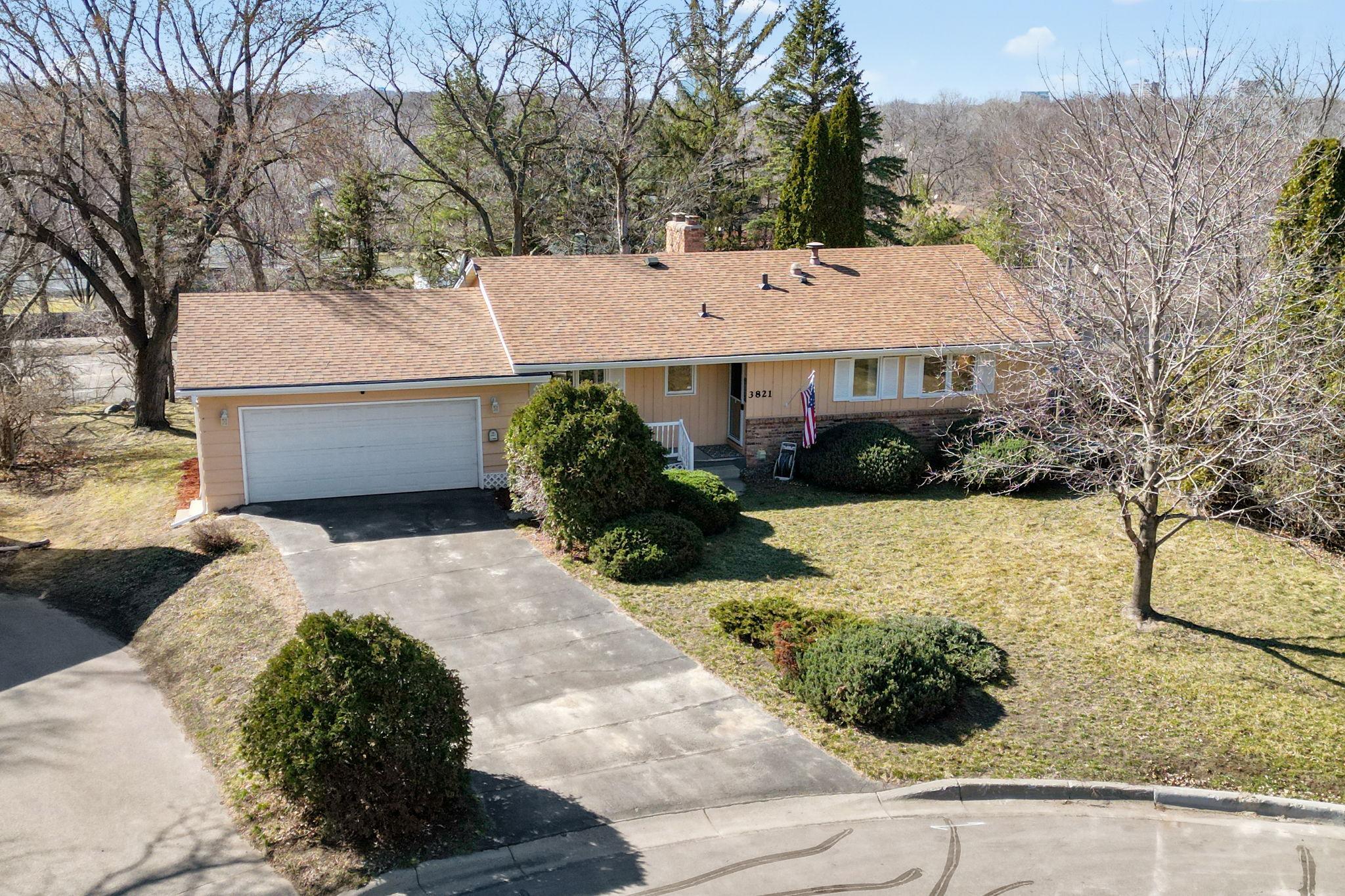 View of Residential at 3821 Shepherd Hills Circle, Bloomington MN 55431, Bloomington - Mike Wilen | Minnesota Team Real Estate