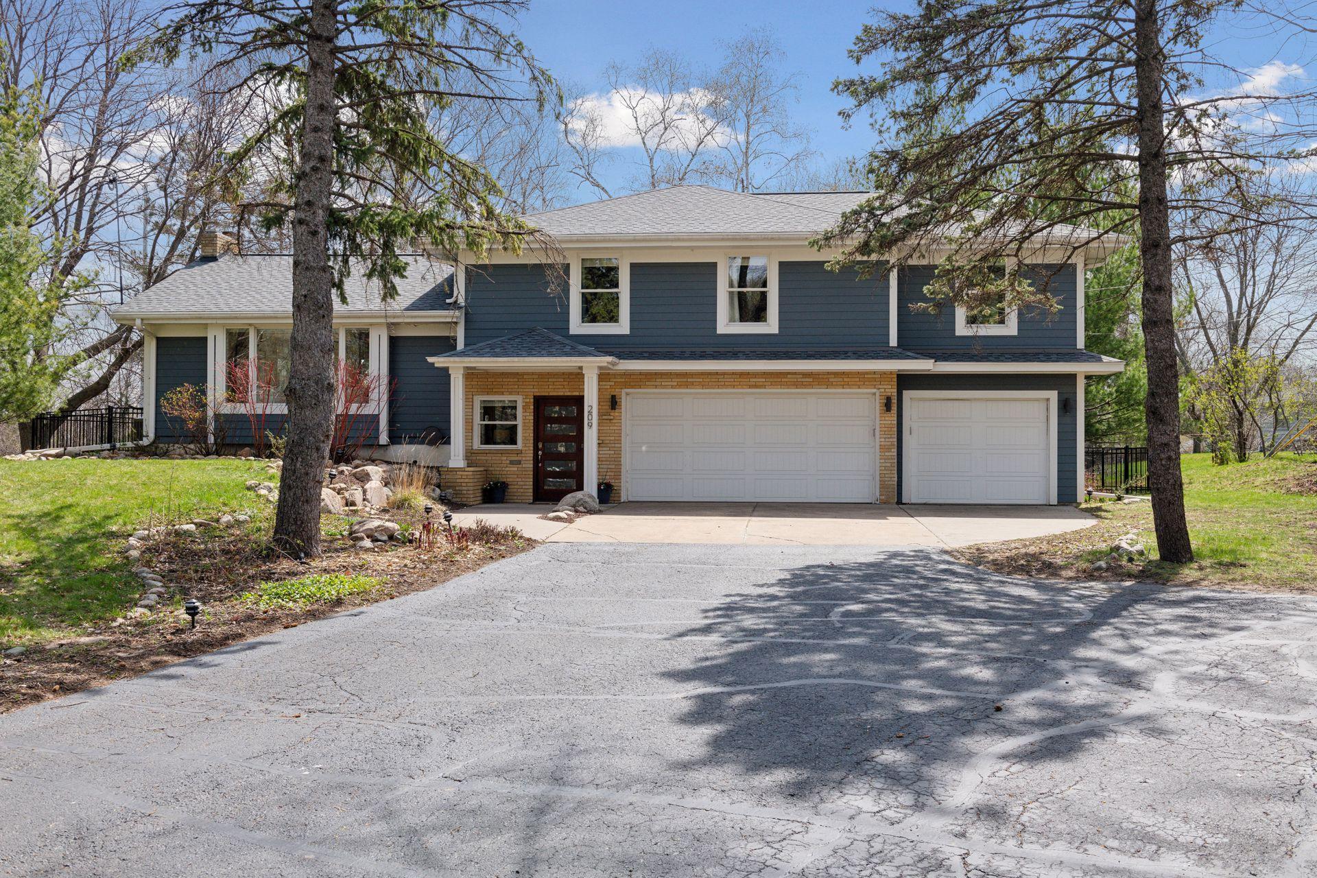 View of Residential at 209 Meander Road, Golden Valley MN 55422, Golden Valley - Mike Wilen | Minnesota Team Real Estate