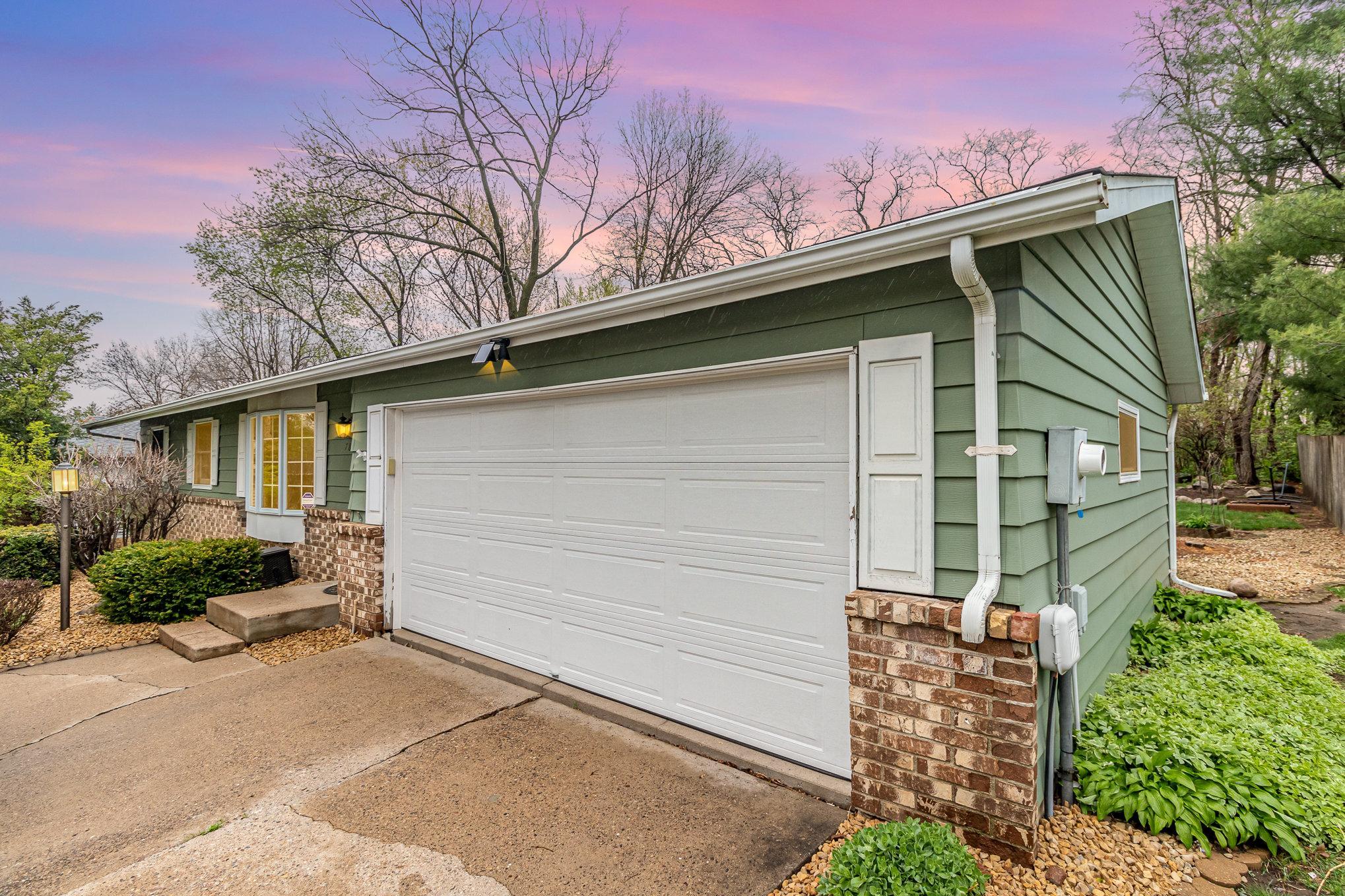 View of Residential at 7852 73rd Street, Cottage Grove MN 55016, Cottage Grove - Mike Wilen | Minnesota Team Real Estate