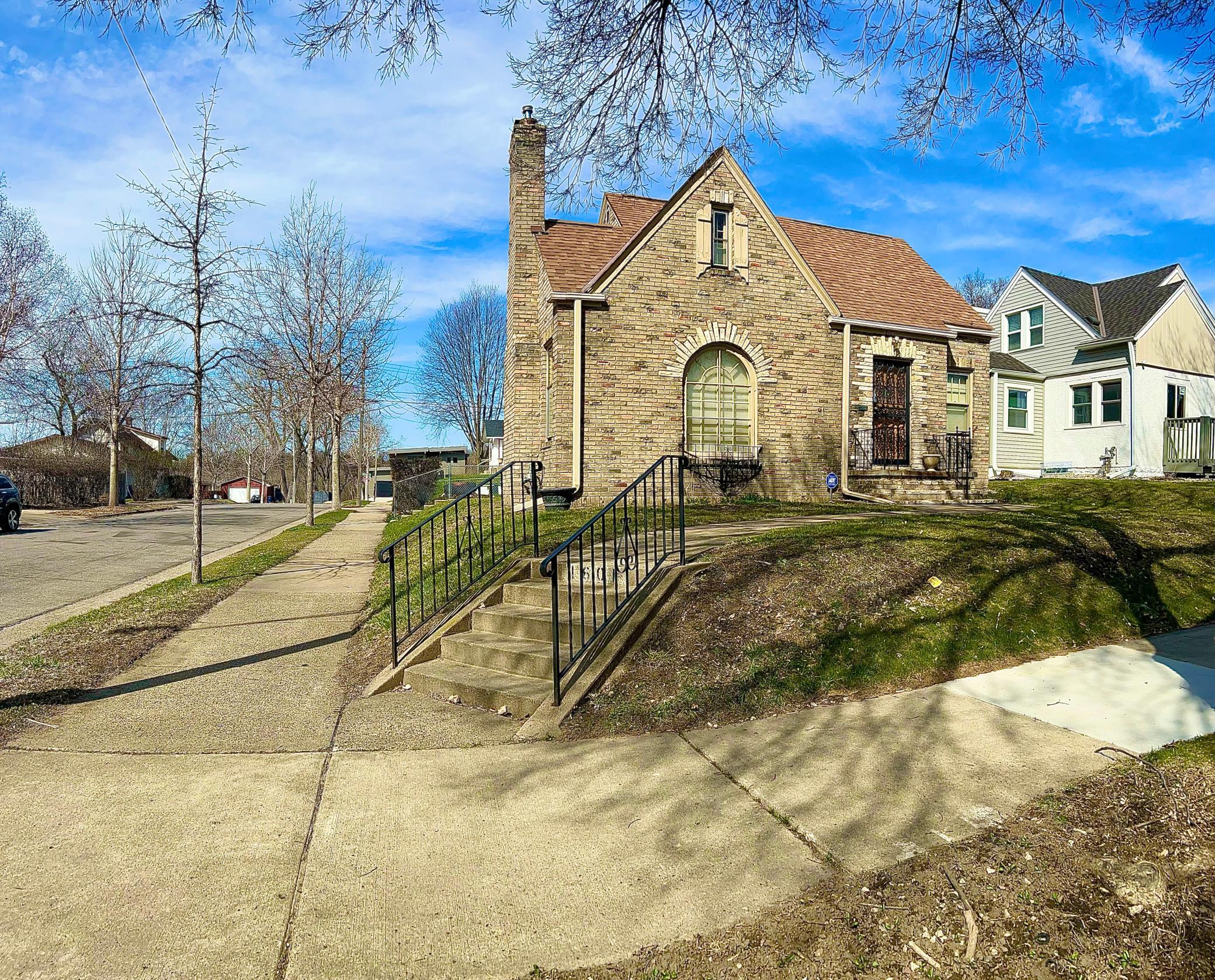 View of Residential at 1601 Washburn Avenue, Minneapolis MN 55411, Minneapolis - Mike Wilen | Minnesota Team Real Estate