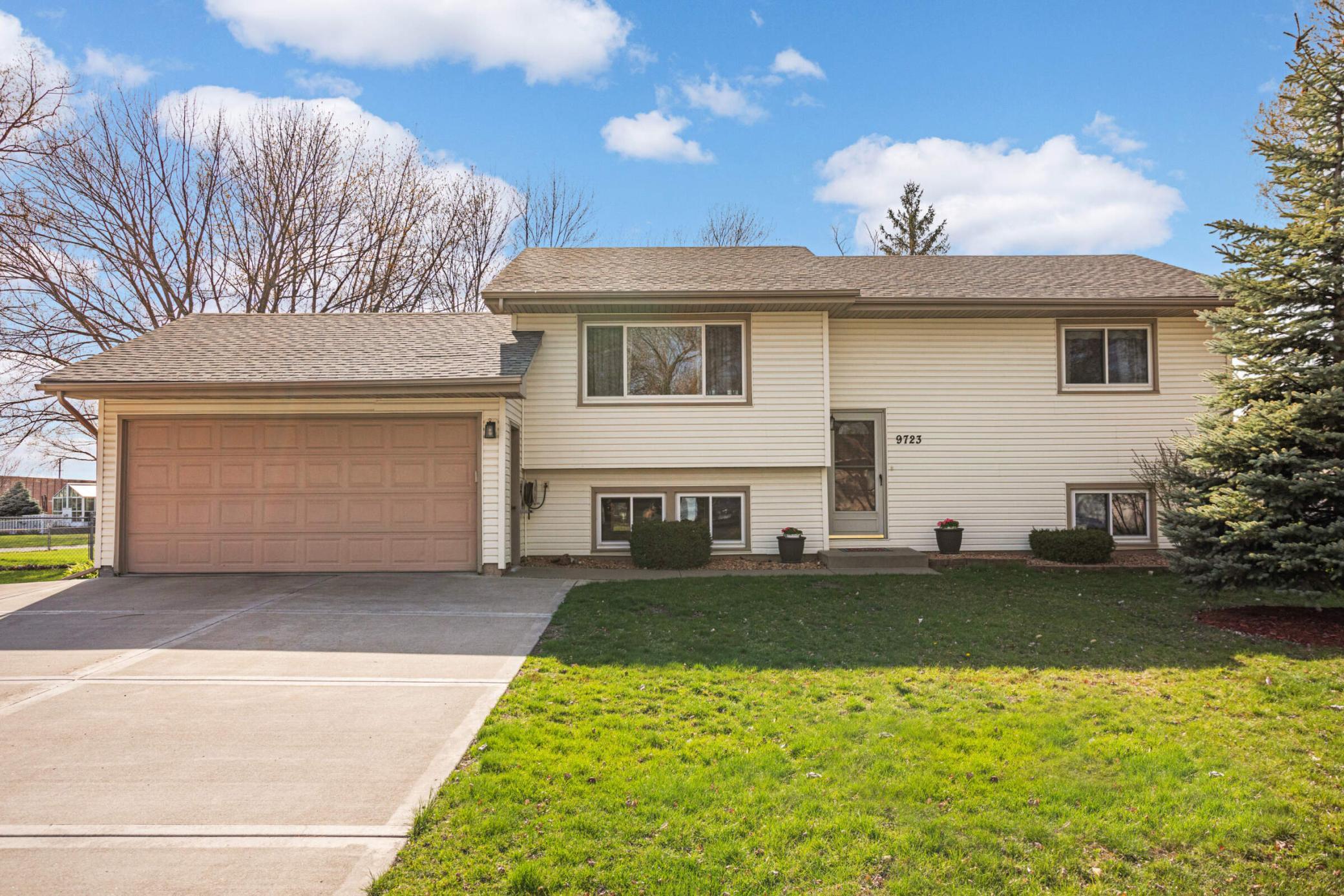 View of Residential at 9723 Hemlock Lane, Maple Grove MN 55369, Maple Grove - Mike Wilen | Minnesota Team Real Estate