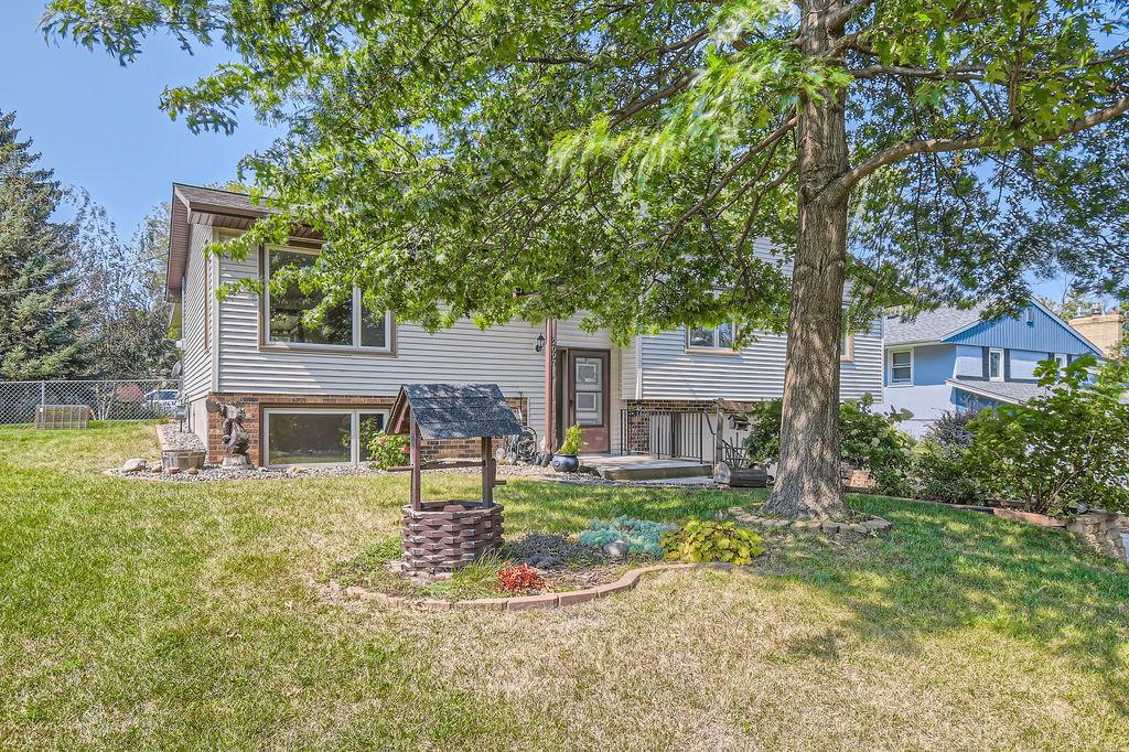 View of Residential at 2097 Douglas Lane, White Bear Lake MN 55110, White Bear Lake - Mike Wilen | Minnesota Team Real Estate
