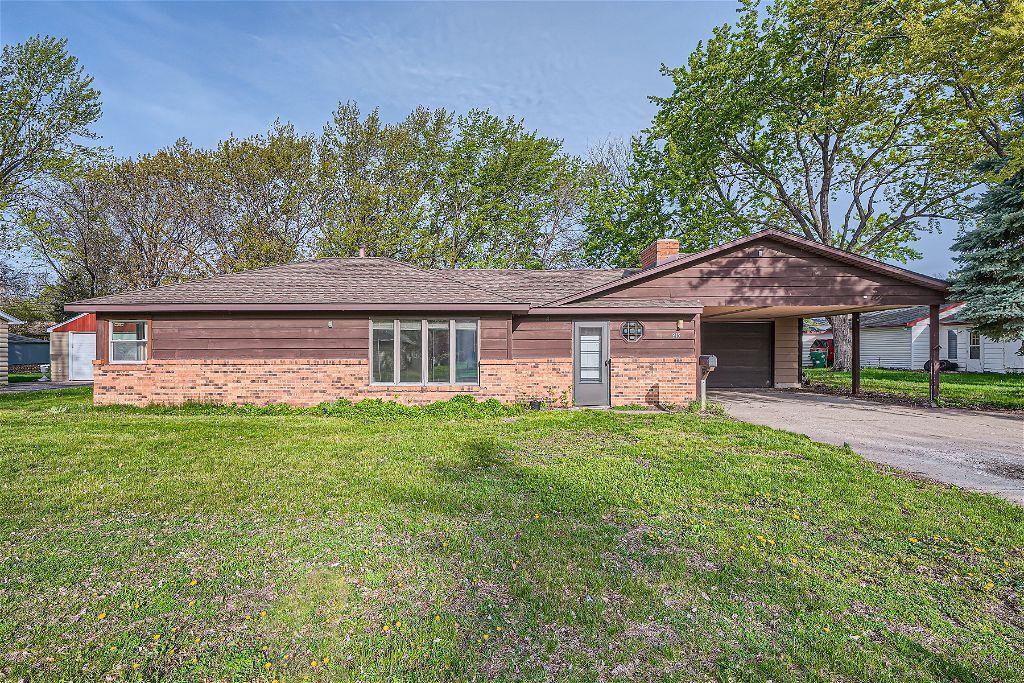 View of Residential at 915 Queens Lane, Anoka MN 55303, Anoka - Mike Wilen | Minnesota Team Real Estate