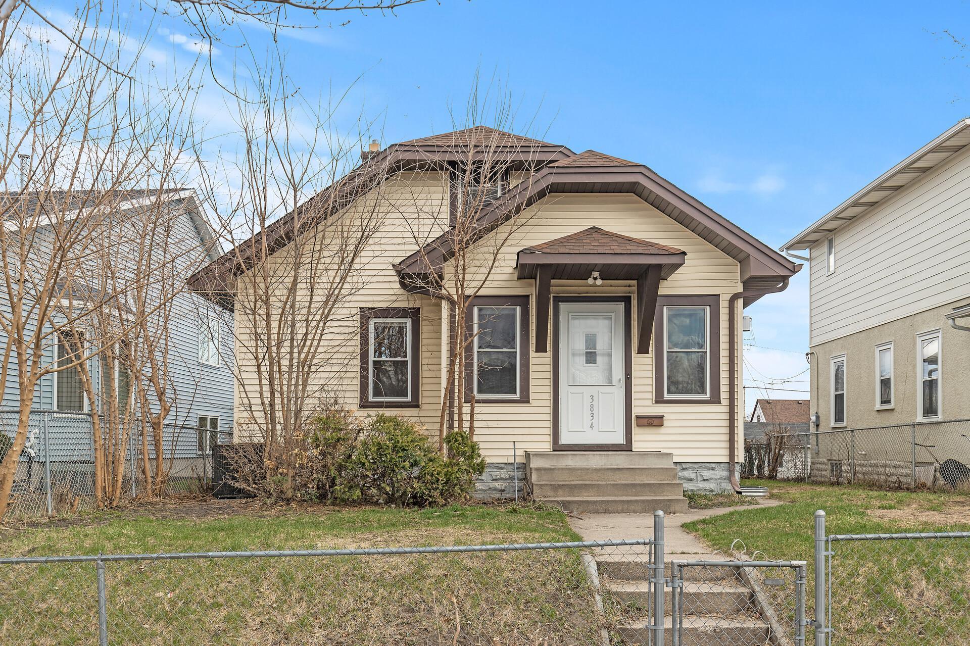 View of Residential at 3834 Dupont Avenue, Minneapolis MN 55412, Minneapolis - Mike Wilen | Minnesota Team Real Estate