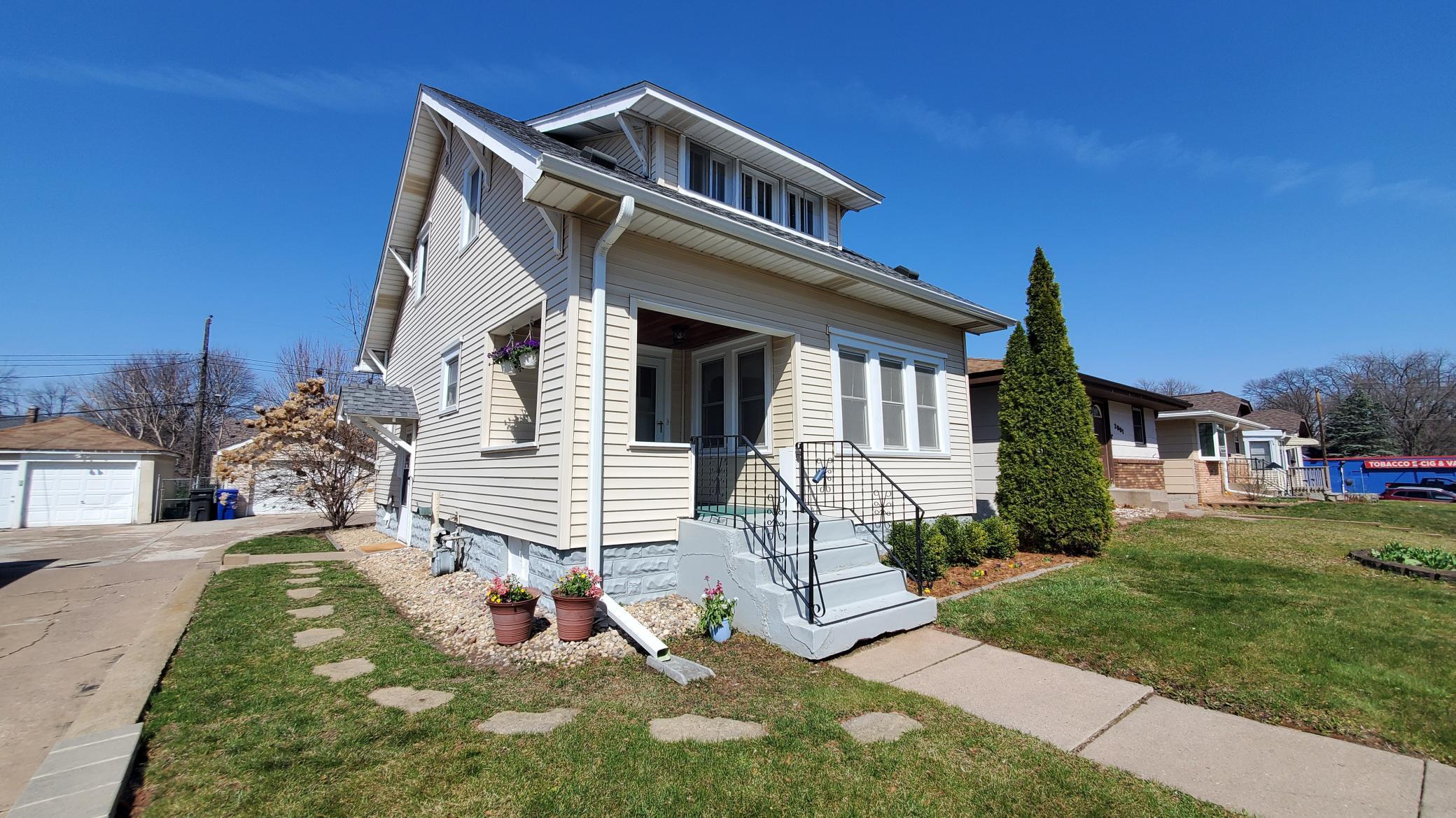 View of Residential at 1995 Minnehaha Avenue, Saint Paul MN 55119, Saint Paul - Mike Wilen | Minnesota Team Real Estate
