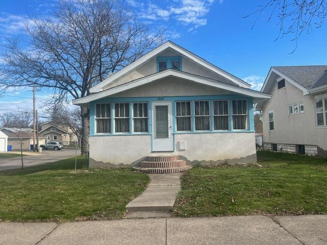View of Residential at 1039 Englewood Avenue, Saint Paul MN 55104, Saint Paul - Mike Wilen | Minnesota Team Real Estate