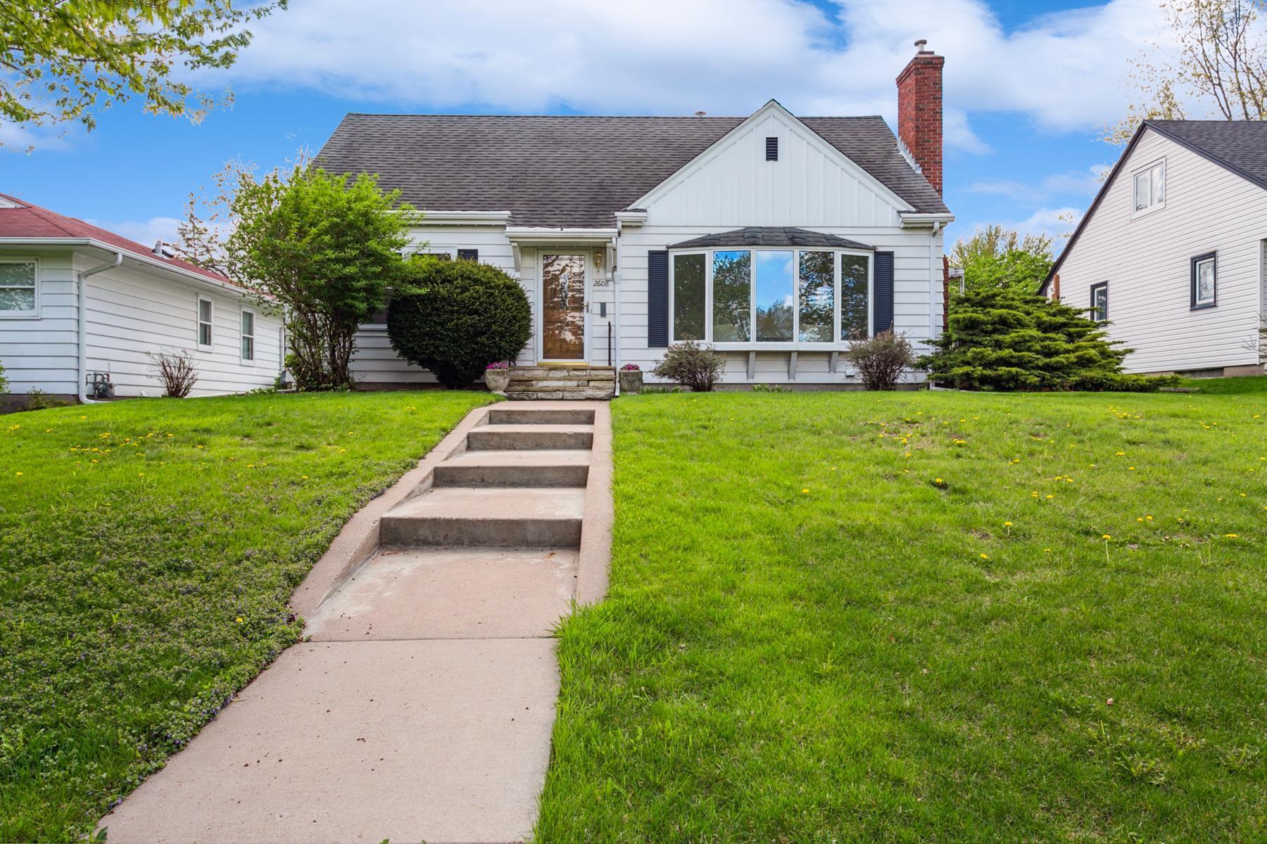 View of Residential at 2608 Pahl Avenue, Saint Anthony MN 55418, Saint Anthony - Mike Wilen | Minnesota Team Real Estate