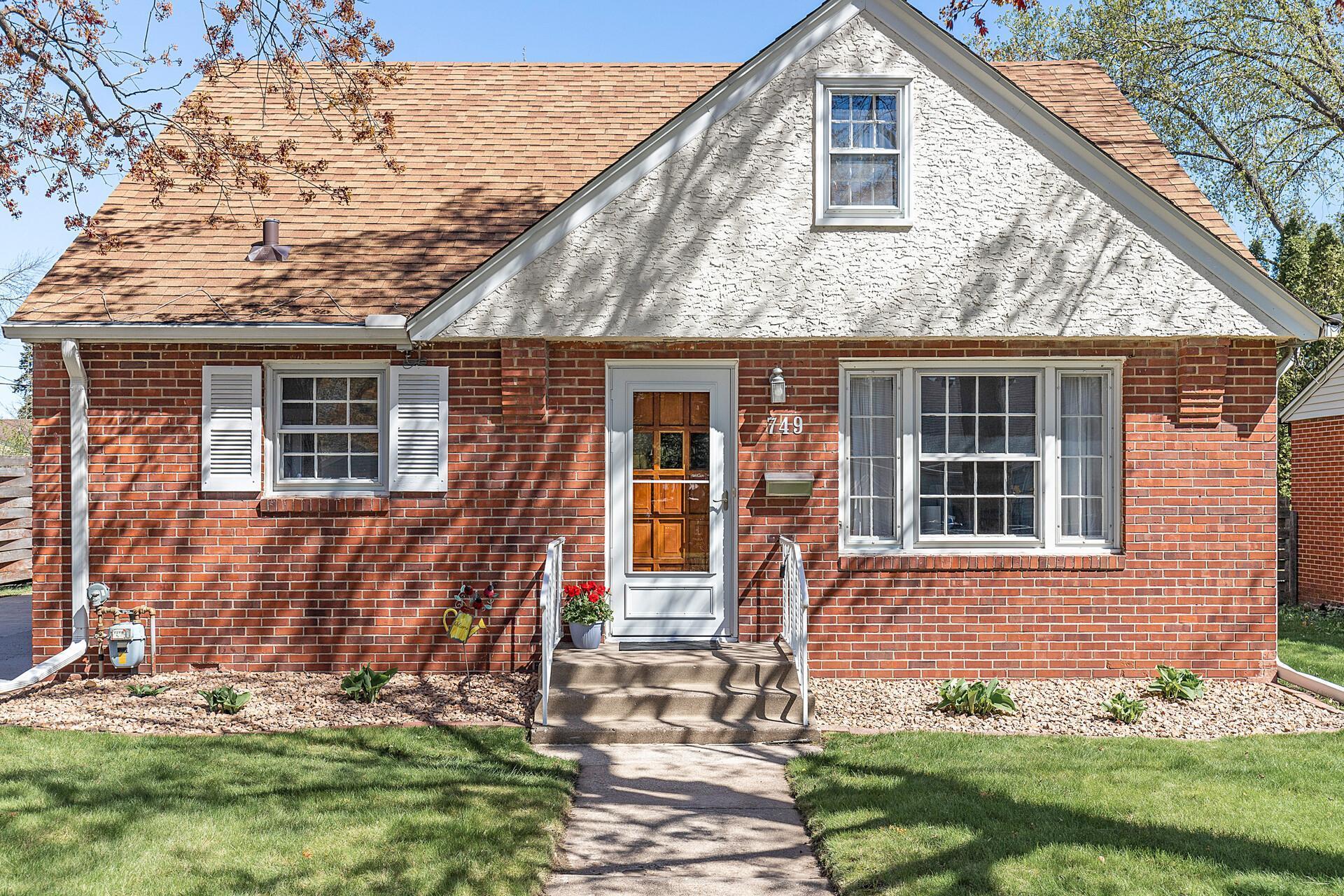 View of Residential at 749 Ivy Avenue, Saint Paul MN 55117, Saint Paul - Mike Wilen | Minnesota Team Real Estate