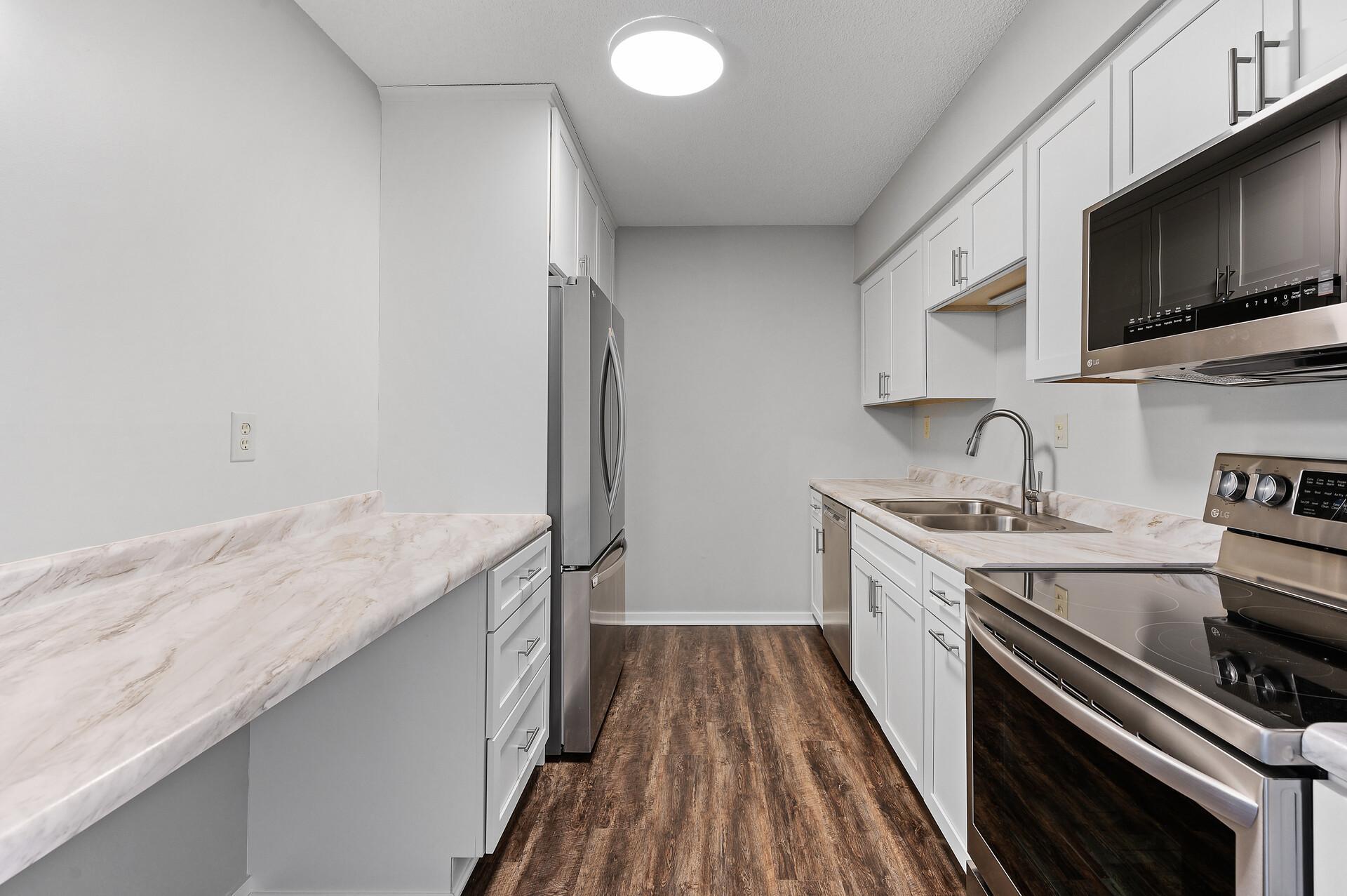 View of Residential at 6328 Barrie Road #3G, Edina MN 55435, Edina - Mike Wilen | Minnesota Team Real Estate