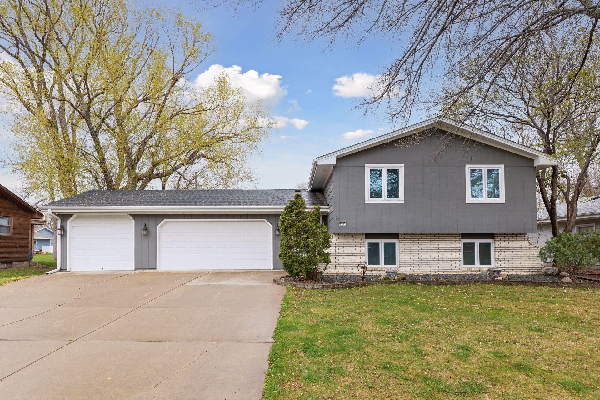 View of Residential at 9404 Wellington Lane, Maple Grove MN 55369, Maple Grove - Mike Wilen | Minnesota Team Real Estate