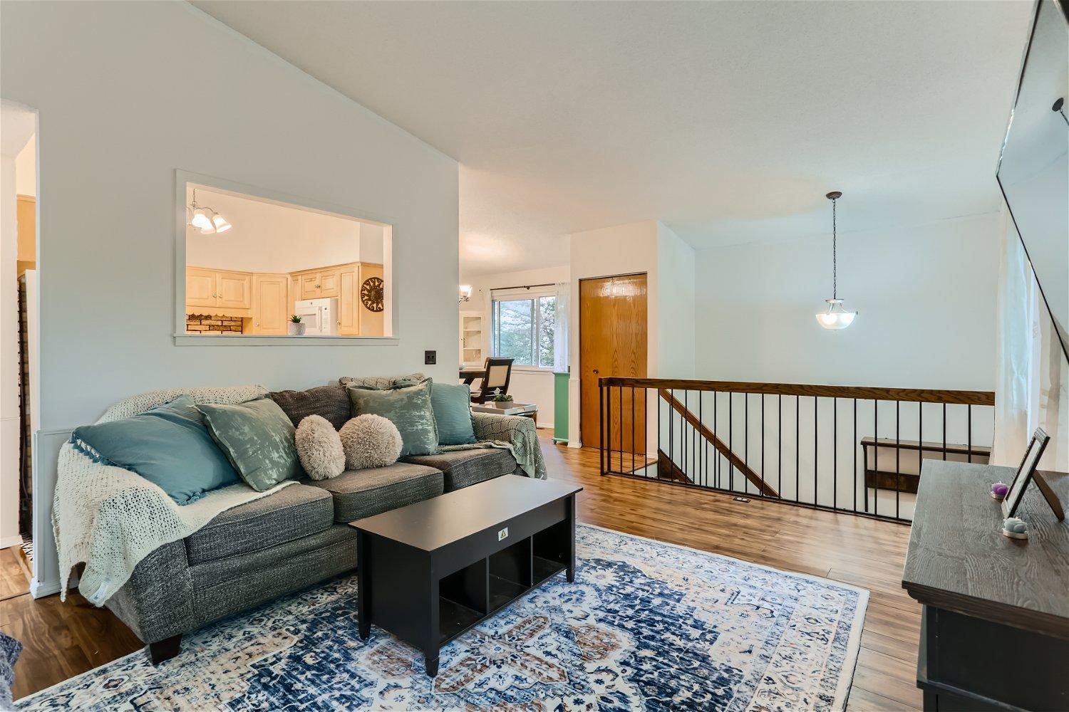 View of Residential at 4821 Grenwich Way, Oakdale MN 55128, Oakdale - Mike Wilen | Minnesota Team Real Estate