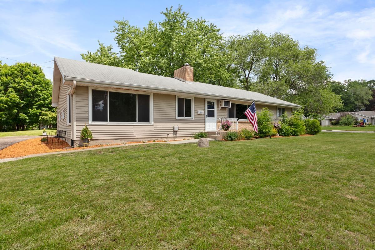 View of Residential at 611 8th Street, Buffalo MN 55313, Buffalo - Mike Wilen | Minnesota Team Real Estate