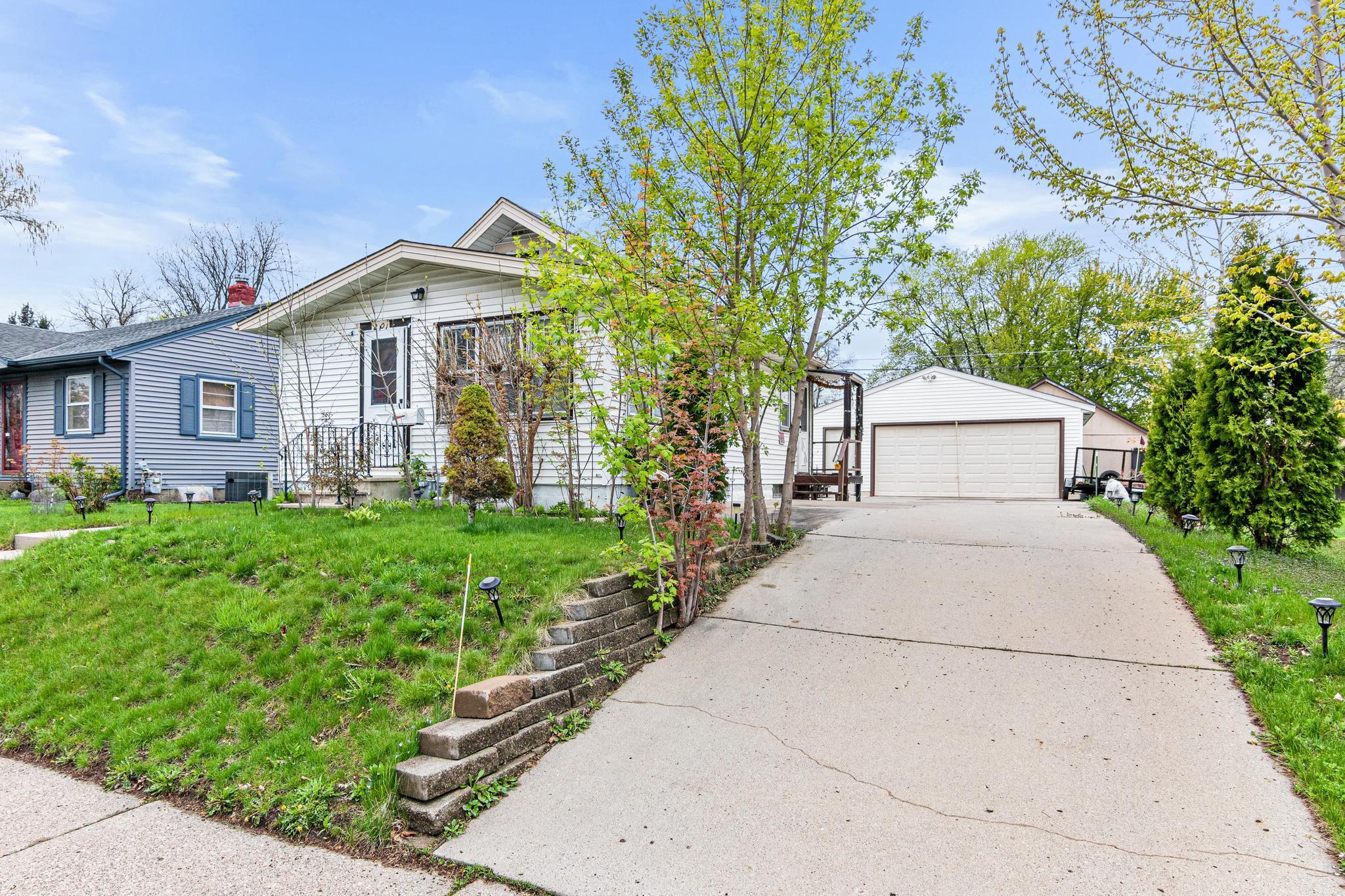 View of Residential at 2101 Mohawk Avenue, Saint Paul MN 55119, Saint Paul - Mike Wilen | Minnesota Team Real Estate