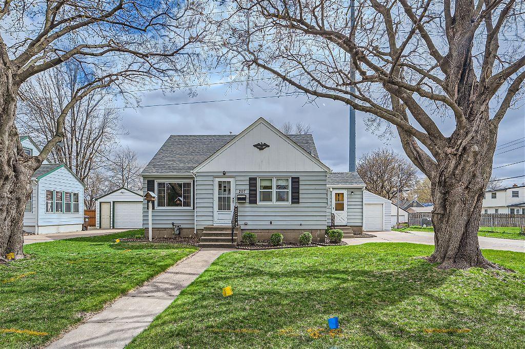 View of Residential at 207 8th Street, South Saint Paul MN 55075, South Saint Paul - Mike Wilen | Minnesota Team Real Estate