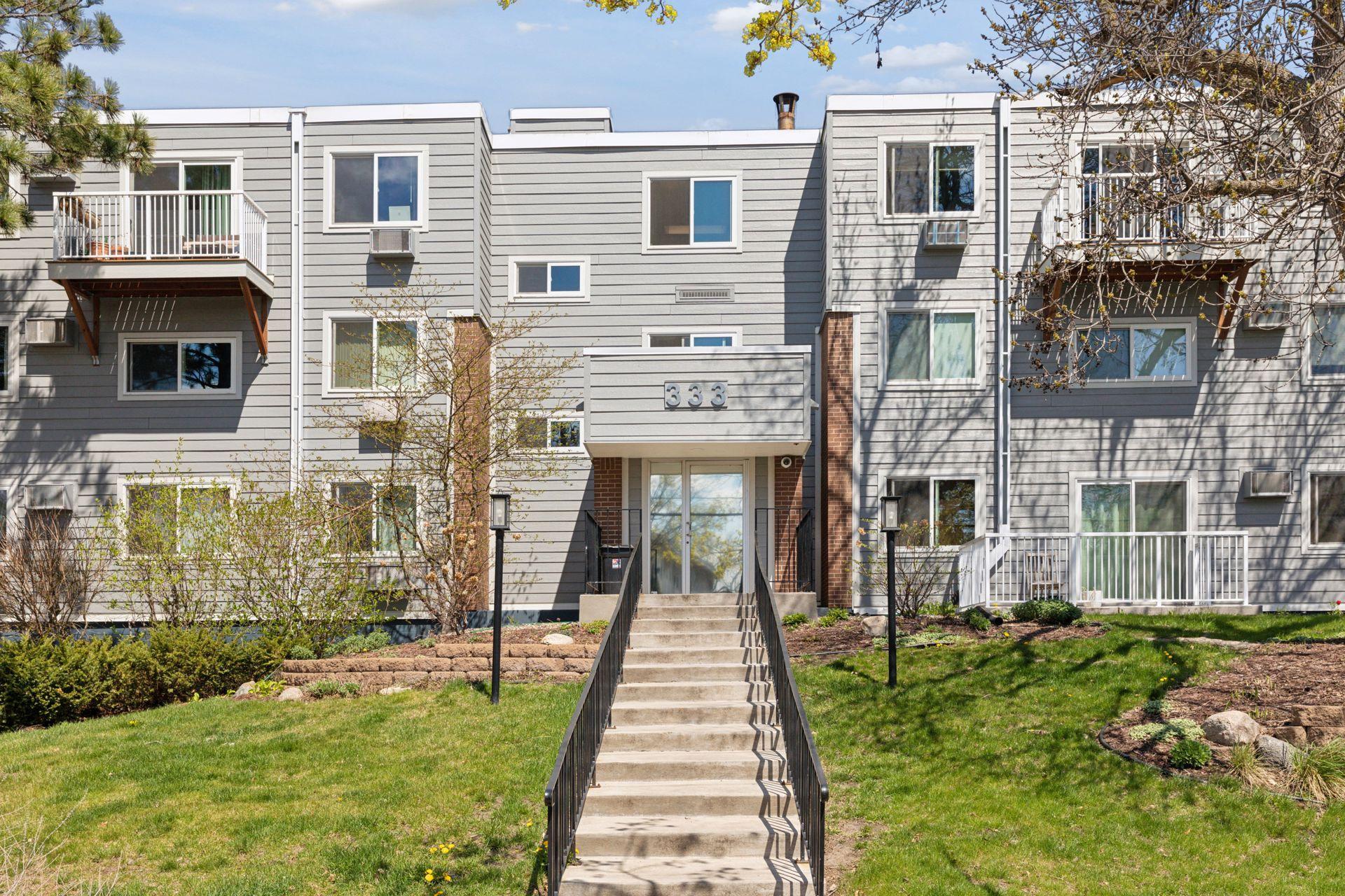 View of Residential at 333 8th Street #314, Minneapolis MN 55414, Minneapolis - Mike Wilen | Minnesota Team Real Estate