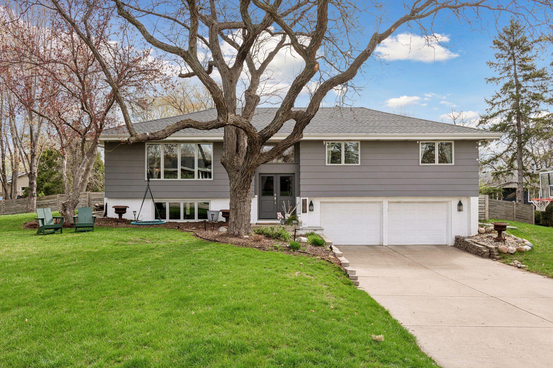View of Residential at 412 Clover Lane, Golden Valley MN 55422, Golden Valley - Mike Wilen | Minnesota Team Real Estate