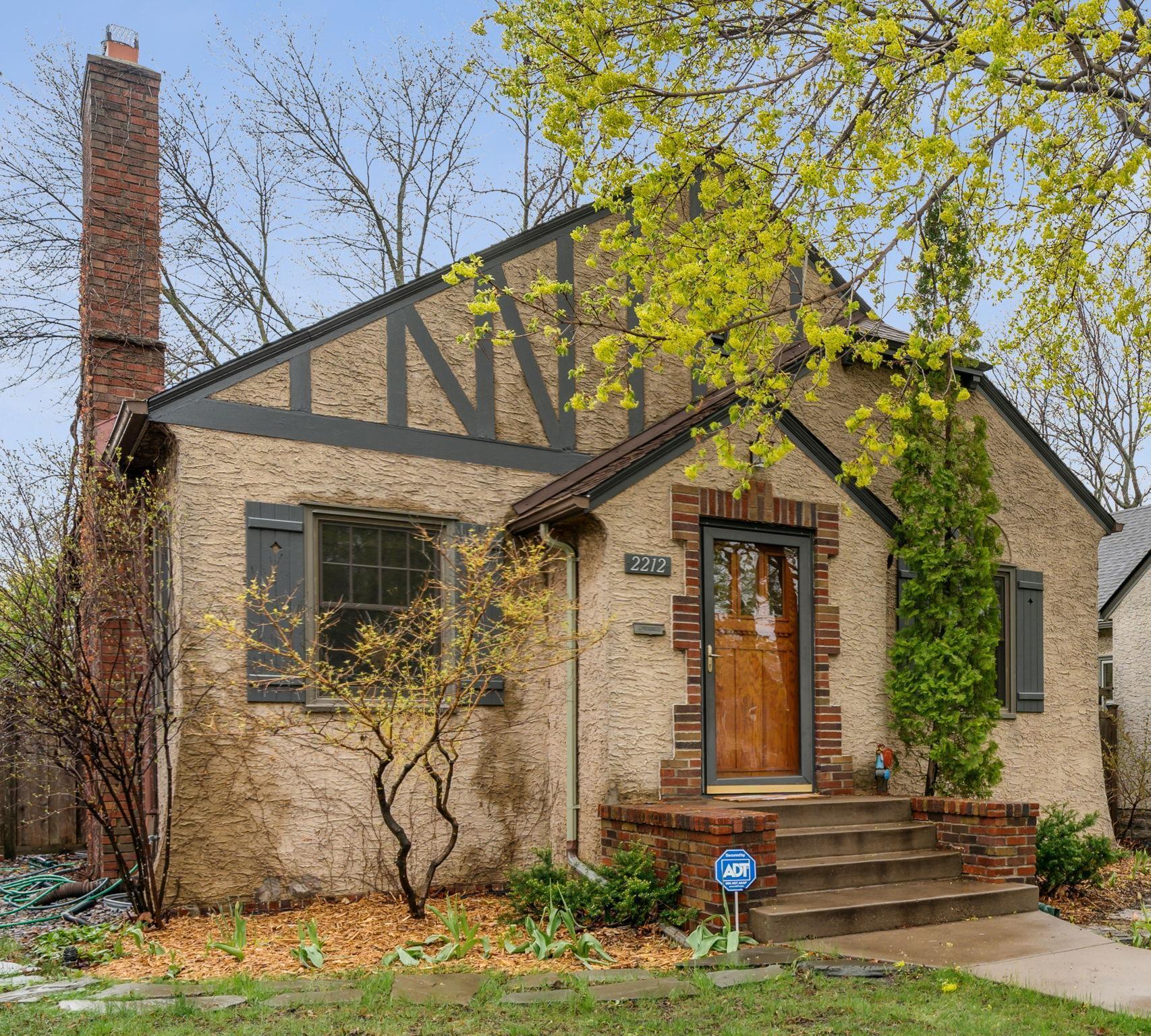 View of Residential at 2212 Scheffer Avenue, Saint Paul MN 55116, Saint Paul - Mike Wilen | Minnesota Team Real Estate