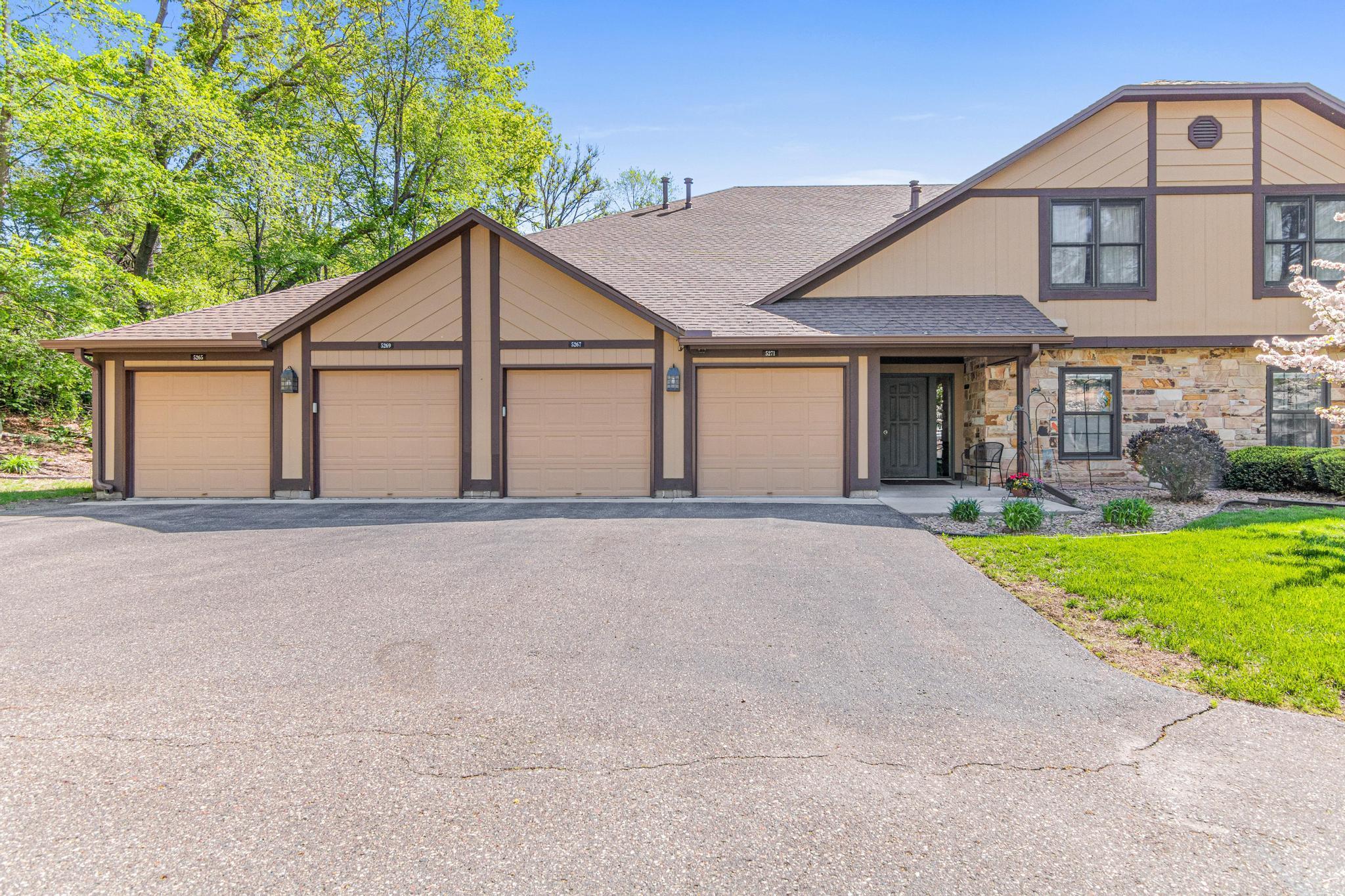 View of Residential at 5267 Balmoral Lane, Bloomington MN 55437, Bloomington - Mike Wilen | Minnesota Team Real Estate