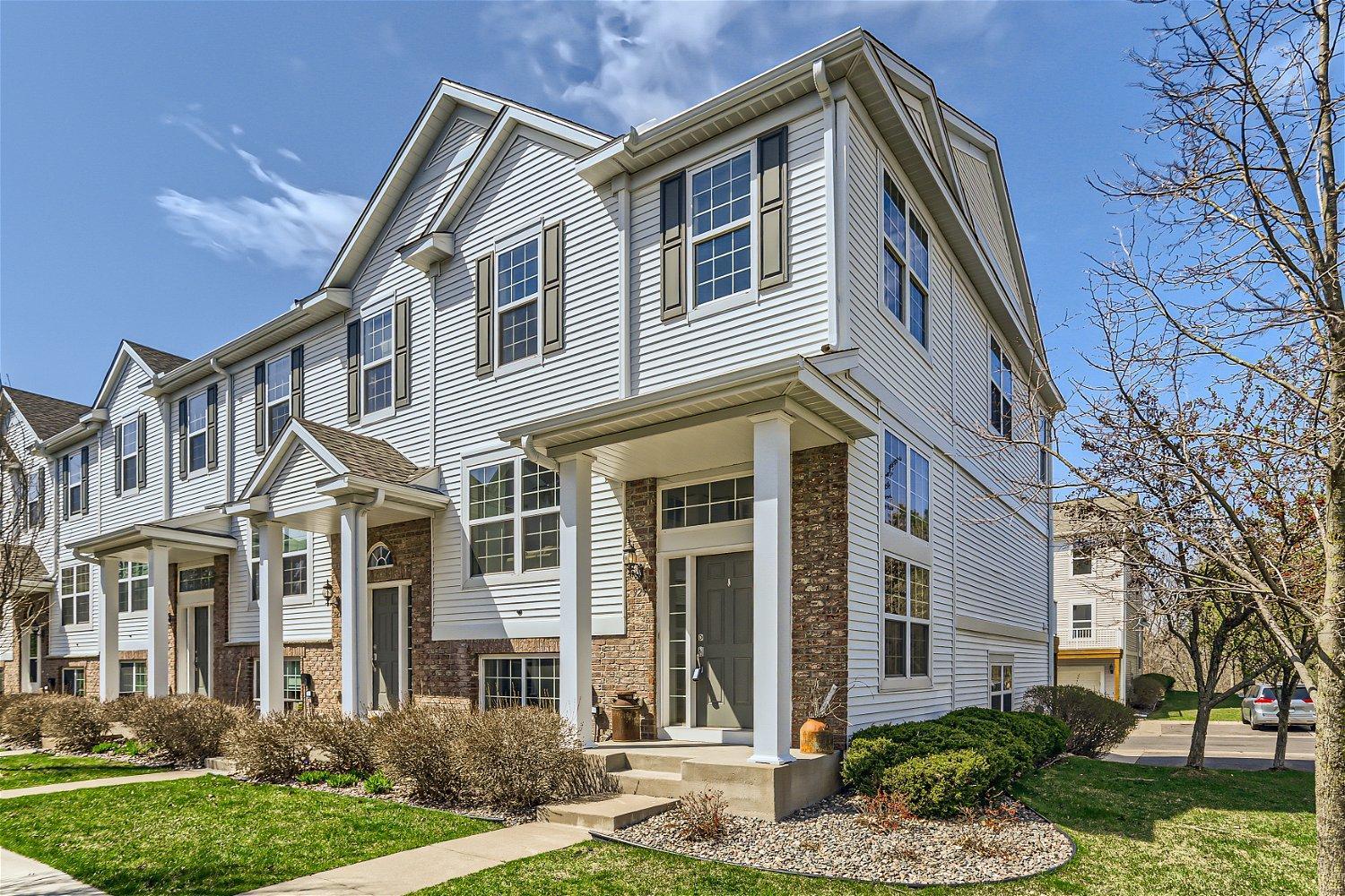 View of Residential at 929 Ledgestone Drive, Mahtomedi MN 55115, Mahtomedi - Mike Wilen | Minnesota Team Real Estate