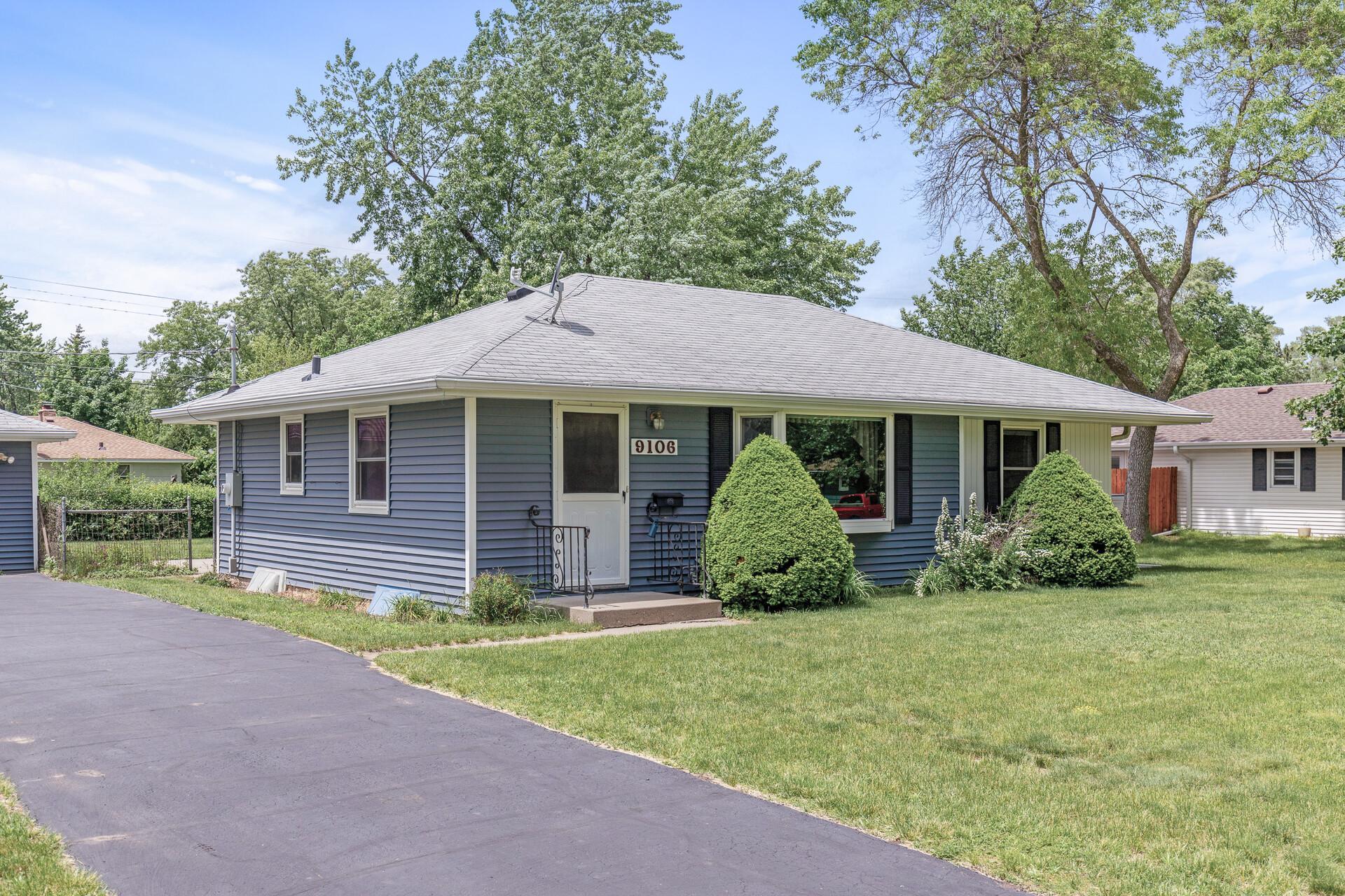 View of Residential at 9106 14th Avenue, Bloomington MN 55425, Bloomington - Mike Wilen | Minnesota Team Real Estate