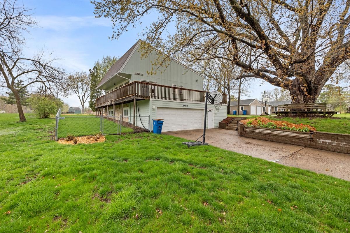 View of Residential at 10930 Quinn Avenue, Bloomington MN 55437, Bloomington - Mike Wilen | Minnesota Team Real Estate
