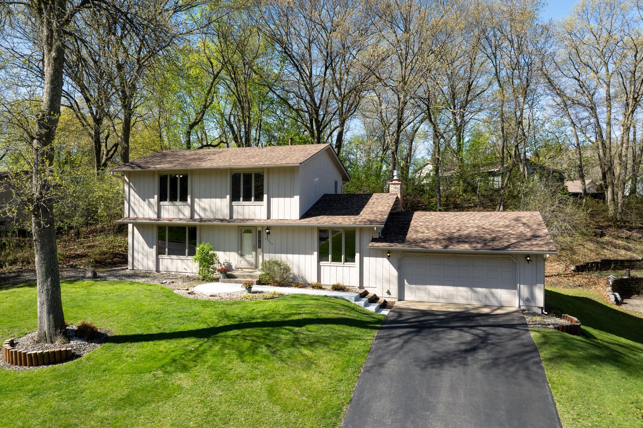 View of Residential at 13708 Oakland Drive, Burnsville MN 55337, Burnsville - Mike Wilen | Minnesota Team Real Estate