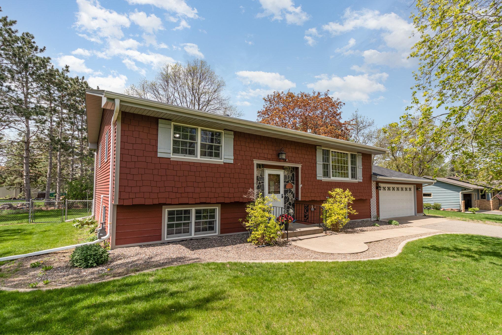View of Residential at 9963 Nathan Lane, Maple Grove MN 55369, Maple Grove - Mike Wilen | Minnesota Team Real Estate