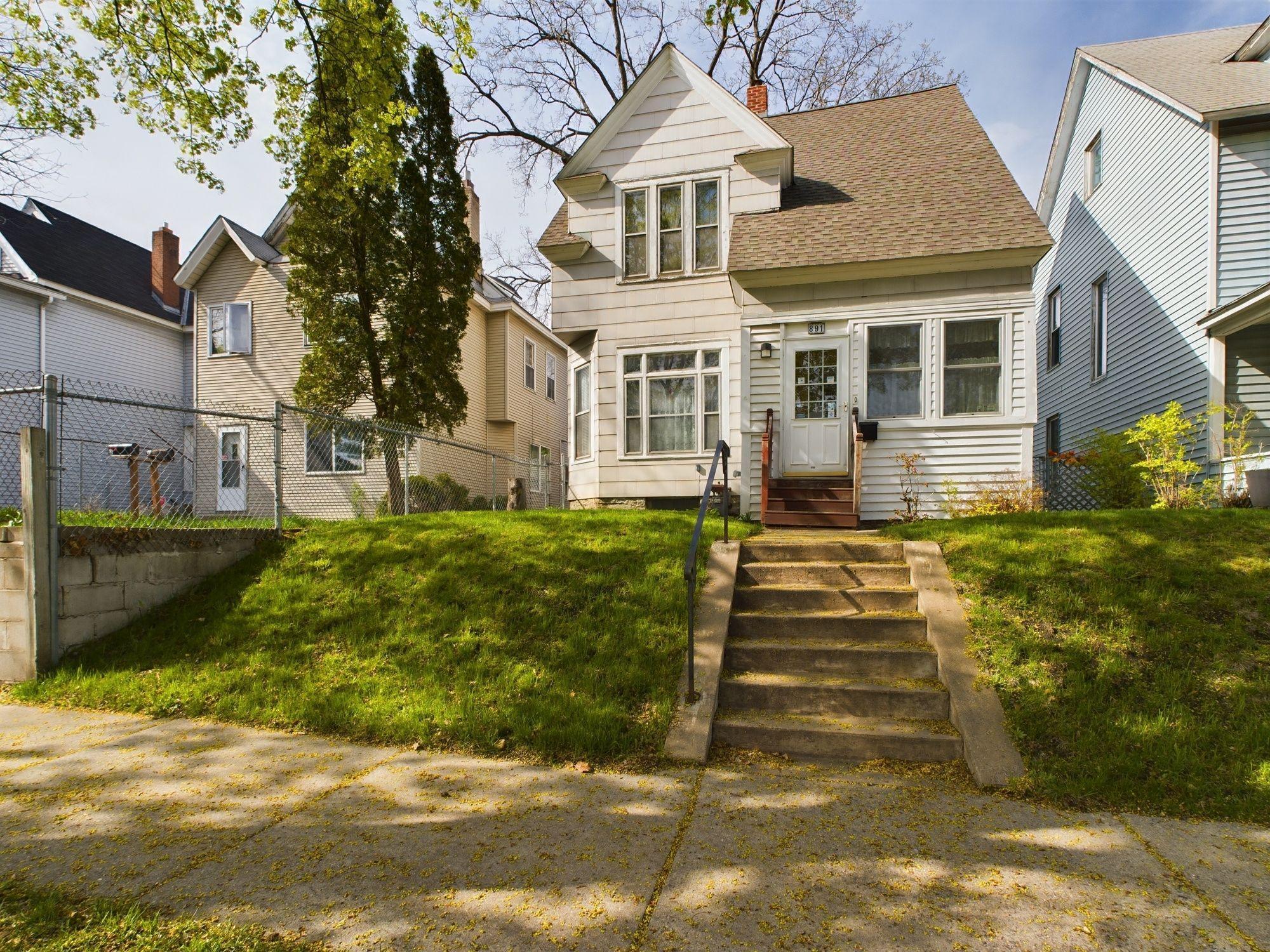 View of Residential at 891 Thomas Avenue, Saint Paul MN 55104, Saint Paul - Mike Wilen | Minnesota Team Real Estate