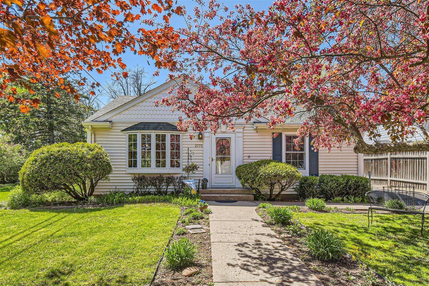 View of Residential at 2775 Lake Boulevard, North Saint Paul MN 55109, North Saint Paul - Mike Wilen | Minnesota Team Real Estate