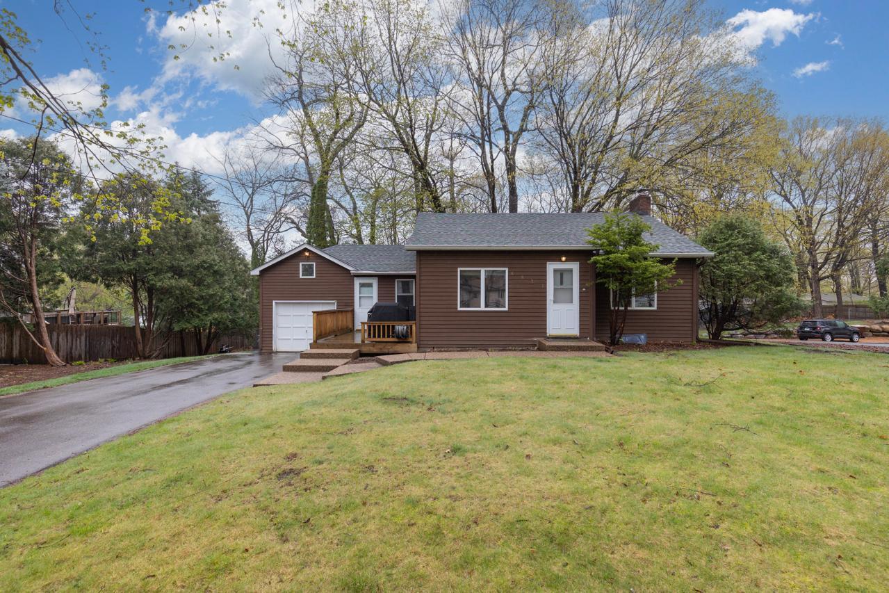 View of Residential at 6871 Nez Perce Drive, Chanhassen MN 55317, Chanhassen - Mike Wilen | Minnesota Team Real Estate