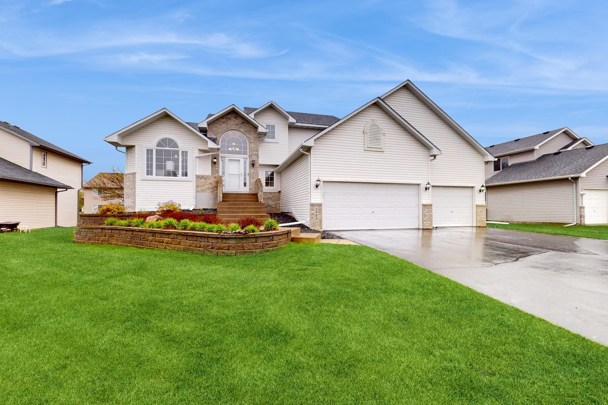 View of Residential at 3900 94th Avenue, Brooklyn Park MN 55443, Brooklyn Park - Mike Wilen | Minnesota Team Real Estate