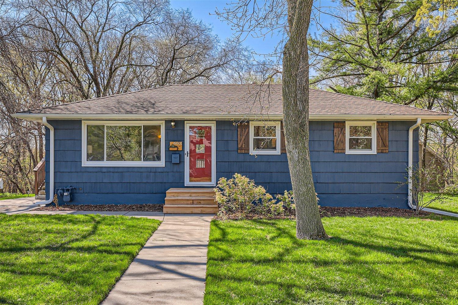 View of Residential at 6601 34th Avenue, Crystal MN 55427, Crystal - Mike Wilen | Minnesota Team Real Estate