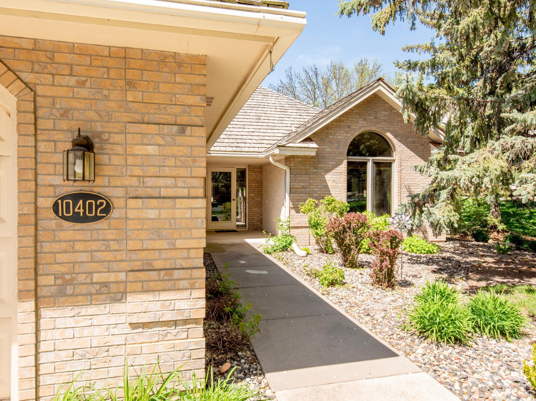 View of Residential at 10402 Fawns Way, Eden Prairie MN 55347, Eden Prairie - Mike Wilen | Minnesota Team Real Estate