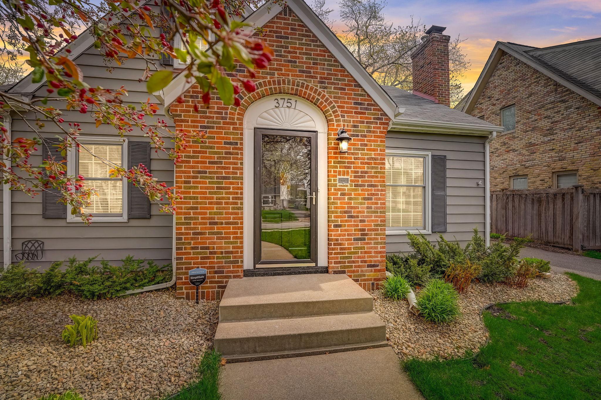 View of Residential at 3751 Joppa Avenue, Saint Louis Park MN 55416, Saint Louis Park - Mike Wilen | Minnesota Team Real Estate
