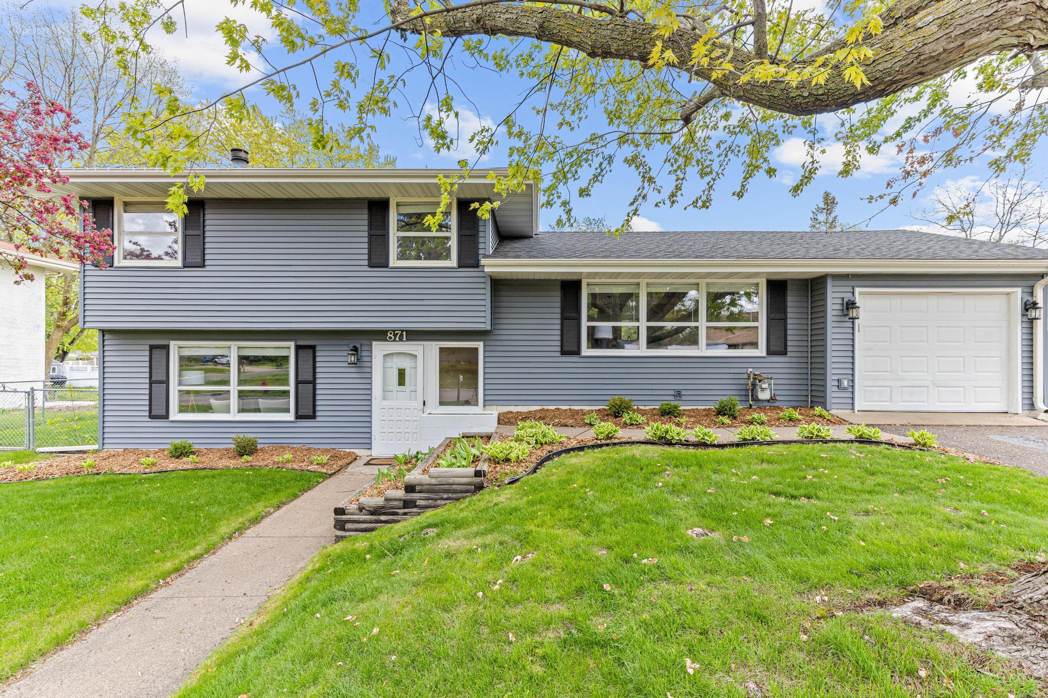 View of Residential at 871 Oakwood Drive, New Brighton MN 55112, New Brighton - Mike Wilen | Minnesota Team Real Estate