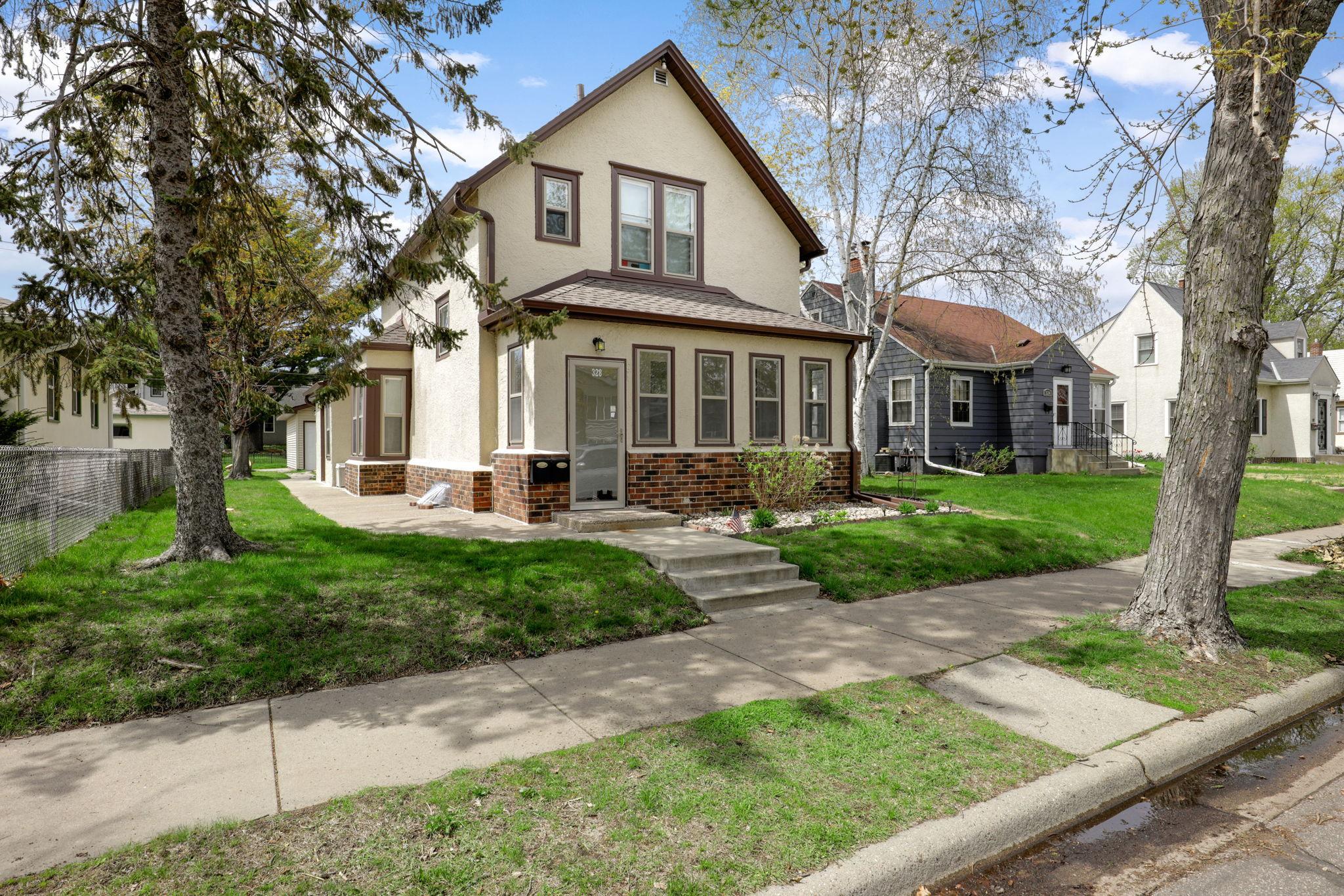 View of Residential Income at 328 10th Avenue, South Saint Paul MN 55075, South Saint Paul - Mike Wilen | Minnesota Team Real Estate