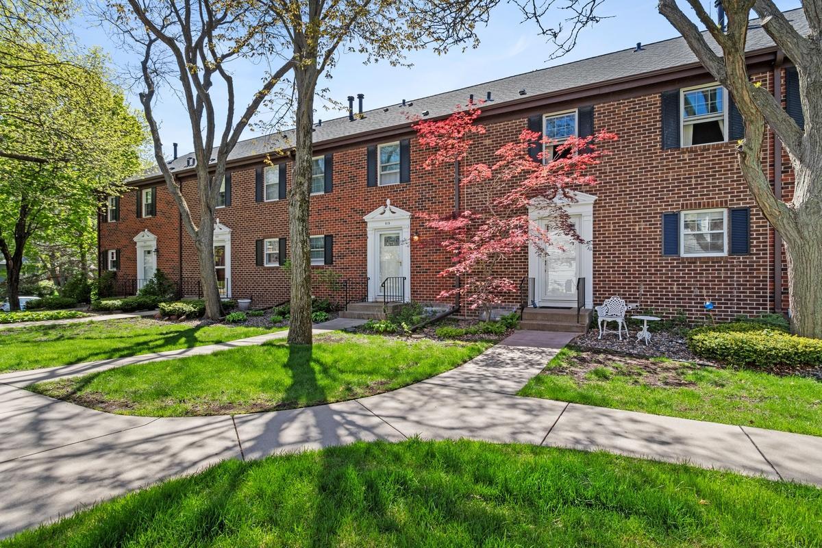 View of Residential at 617 Maple Park Drive, Mendota Heights MN 55118, Mendota Heights - Mike Wilen | Minnesota Team Real Estate