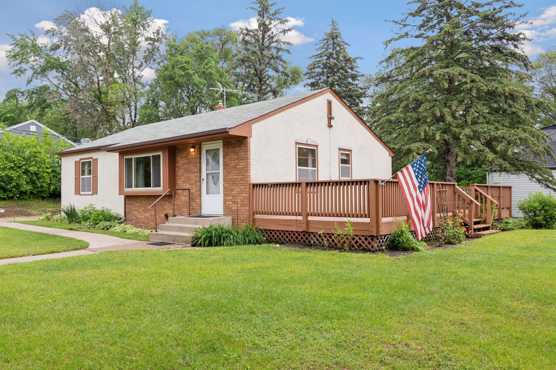 View of Residential at 2032 William Street, Roseville MN 55113, Roseville - Mike Wilen | Minnesota Team Real Estate