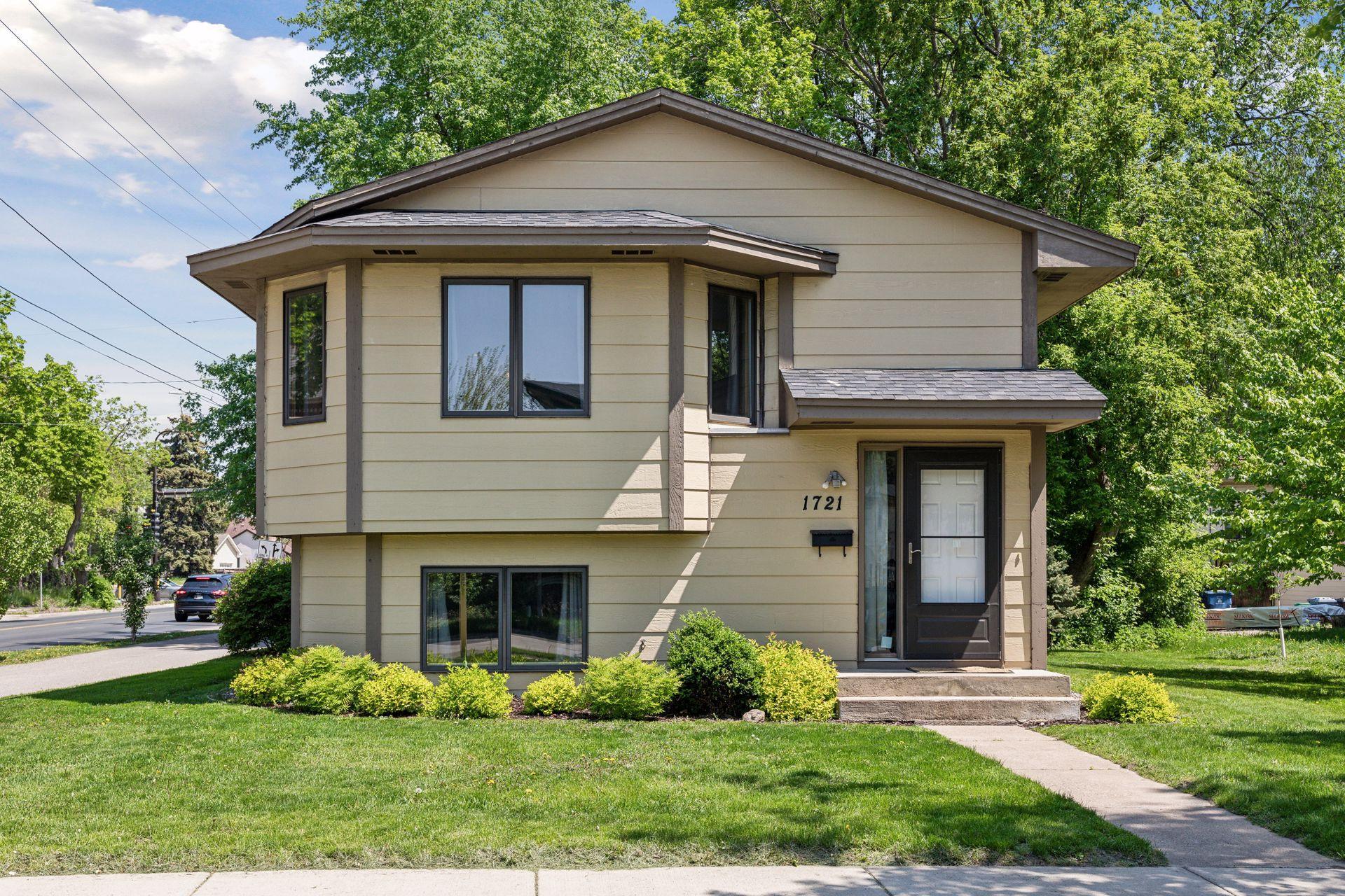 View of Residential at 1721 Lincoln Street, Minneapolis MN 55413, Minneapolis - Mike Wilen | Minnesota Team Real Estate