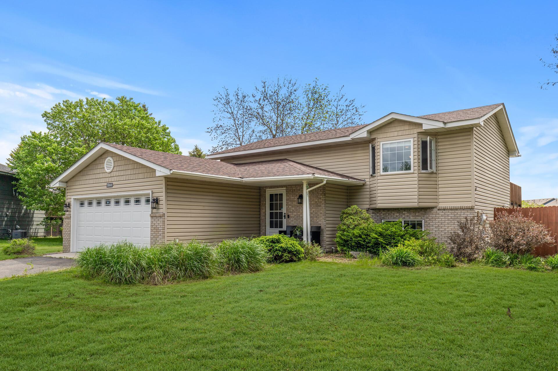View of Residential at 1986 72nd Street, Hugo MN 55038, Hugo - Mike Wilen | Minnesota Team Real Estate