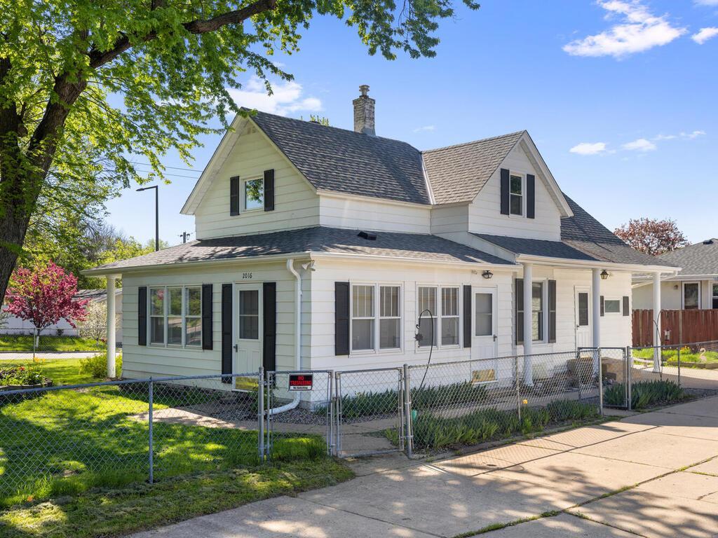 View of Residential at 2016 Larpenteur Avenue, Saint Paul MN 55109, Saint Paul - Mike Wilen | Minnesota Team Real Estate