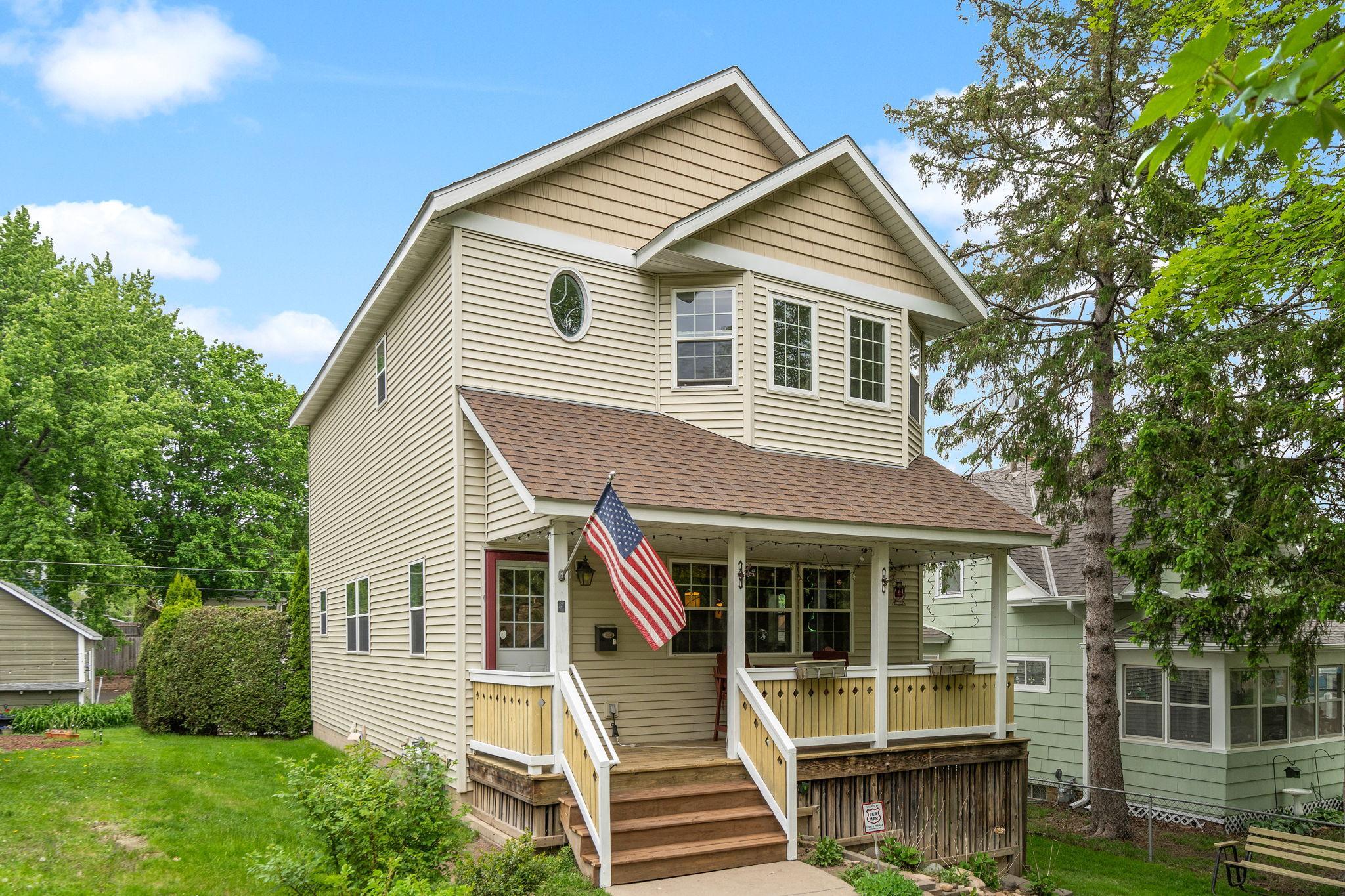 View of Residential at 1109 Lawson Avenue, Saint Paul MN 55106, Saint Paul - Mike Wilen | Minnesota Team Real Estate